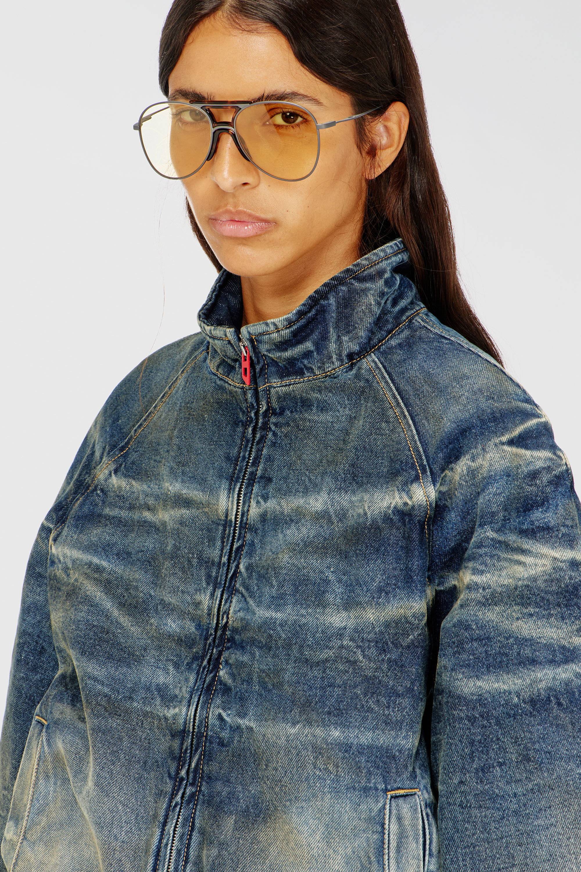 Diesel - DE-BARUS-FSJ1, Female's Padded jacket in dirty-effect creased denim in ミディアムブルー - 4