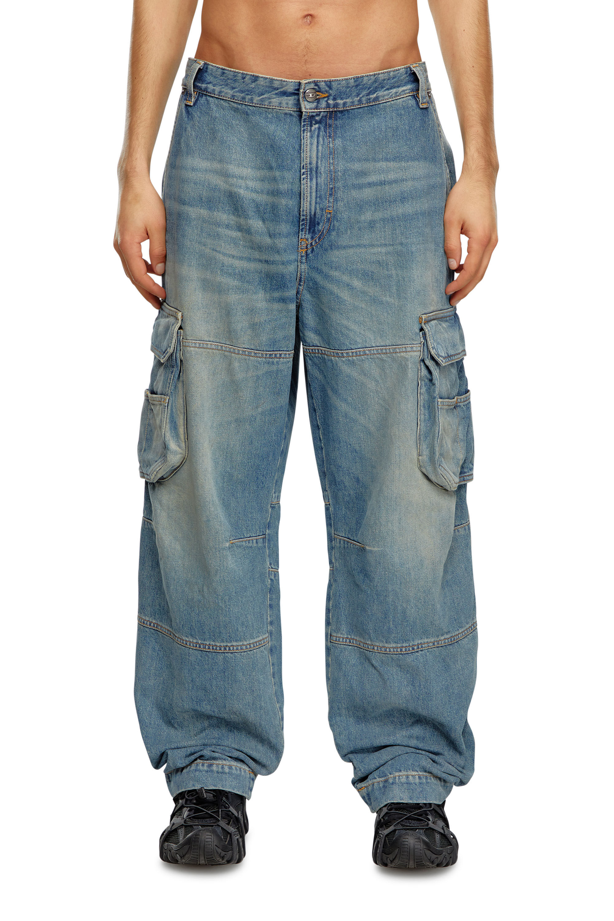 Diesel - Male's Relaxed Jeans D-Fish 09J83, ライトブルー - 3