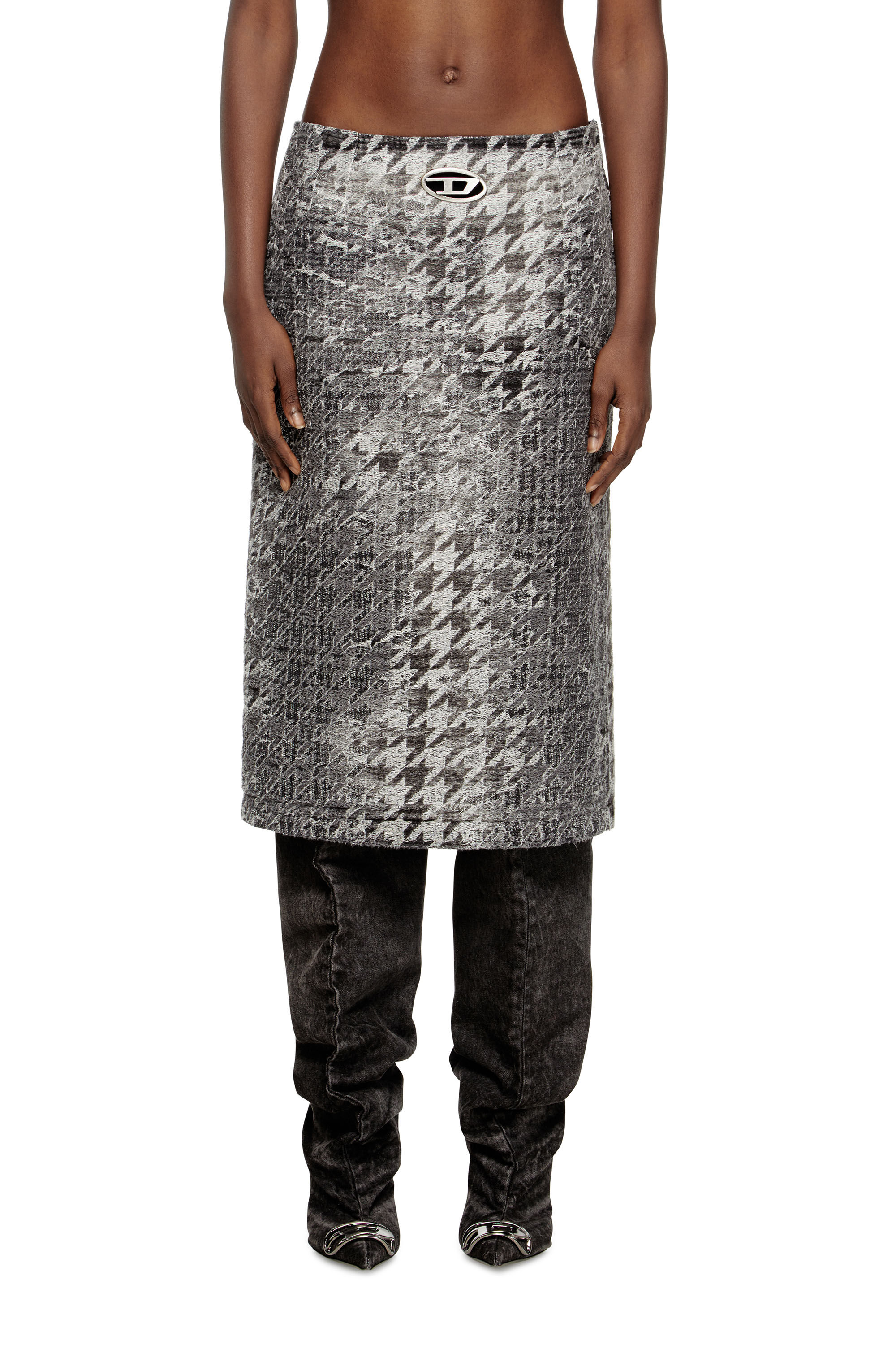 Diesel - DE- RATHIAN-FSH, Female's Midi skirt in Prince of Wales jacquard denim in ブラック/ホワイト - 3