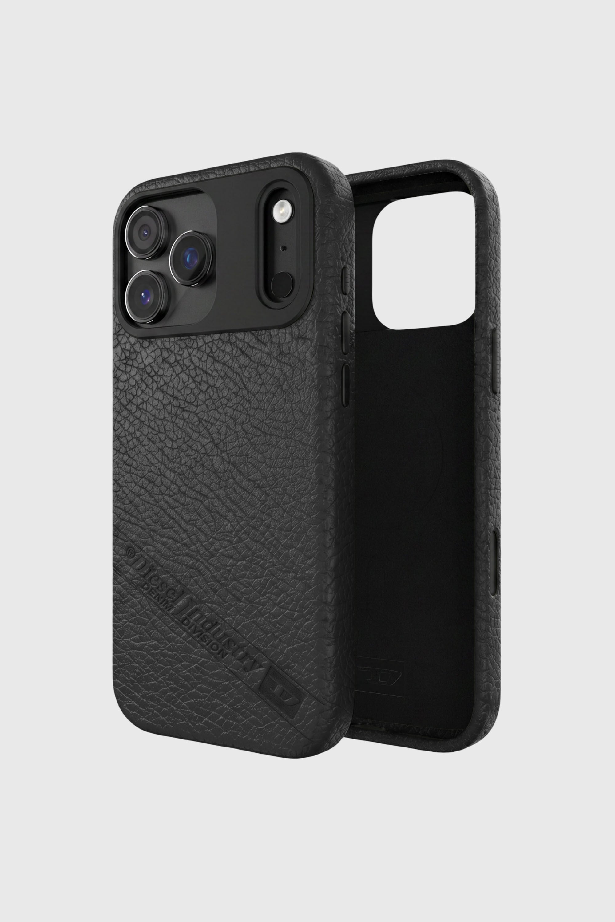 Diesel - 60642 MOULDED CASE, Unisex's Flag D case with MagSafe for iPhone 17 Pro Max in ブラック - 1