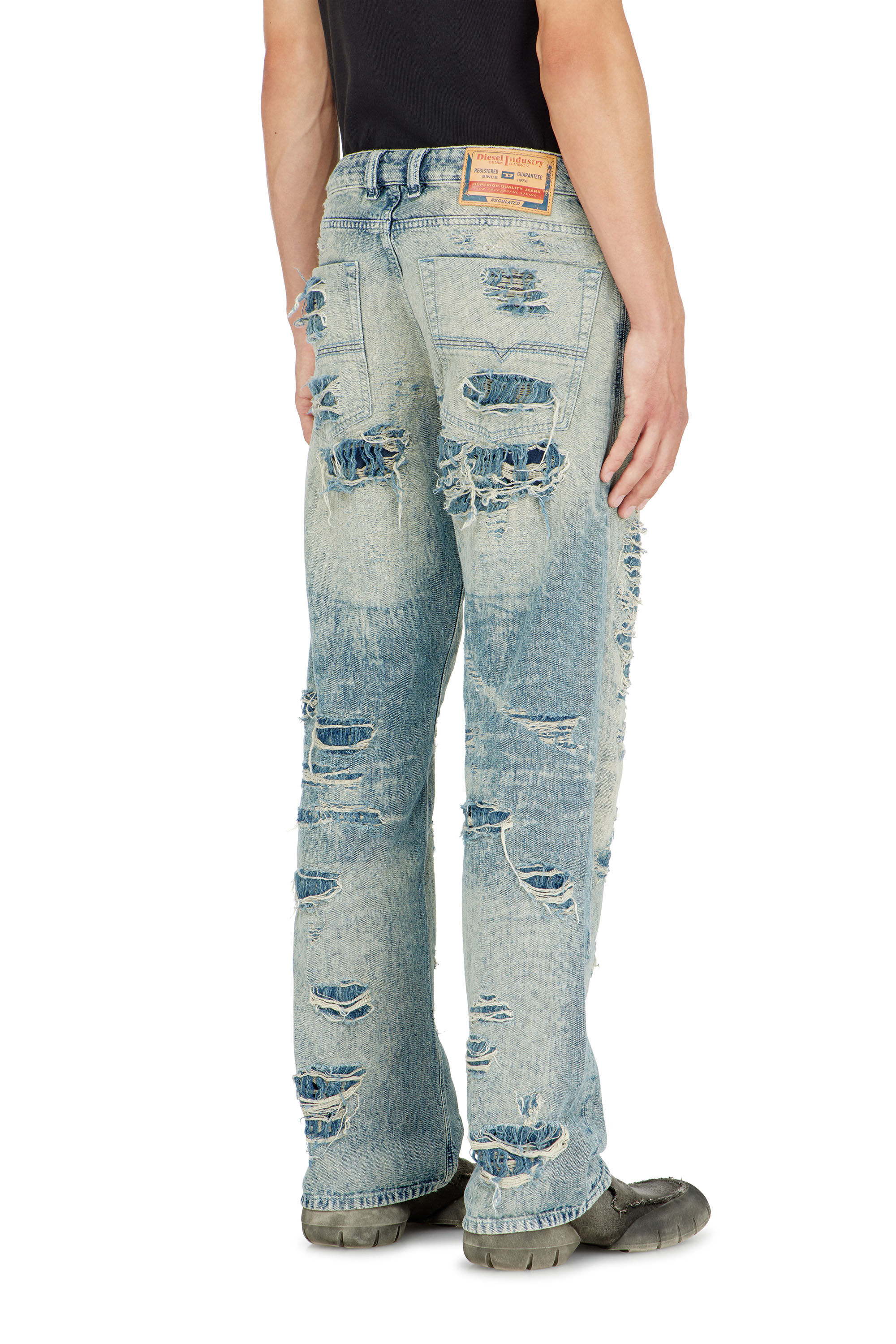 Diesel - Male's Relaxed Jeans 1980 D-Eeper 068YM, ミディアムブルー - 6