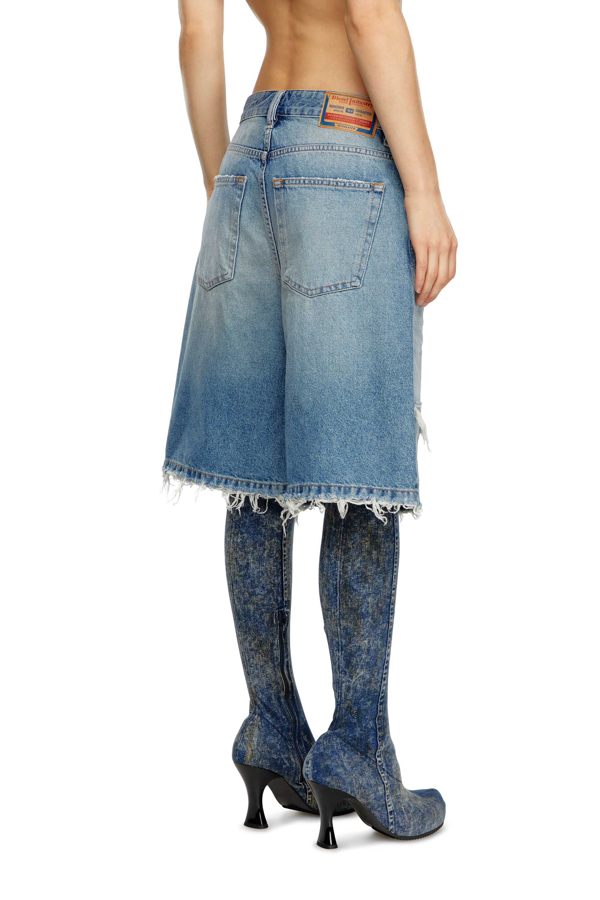Diesel - DE-SIRE-SHORT, Female's Shorts in ripped and repaired denim in ライトブルー - 5