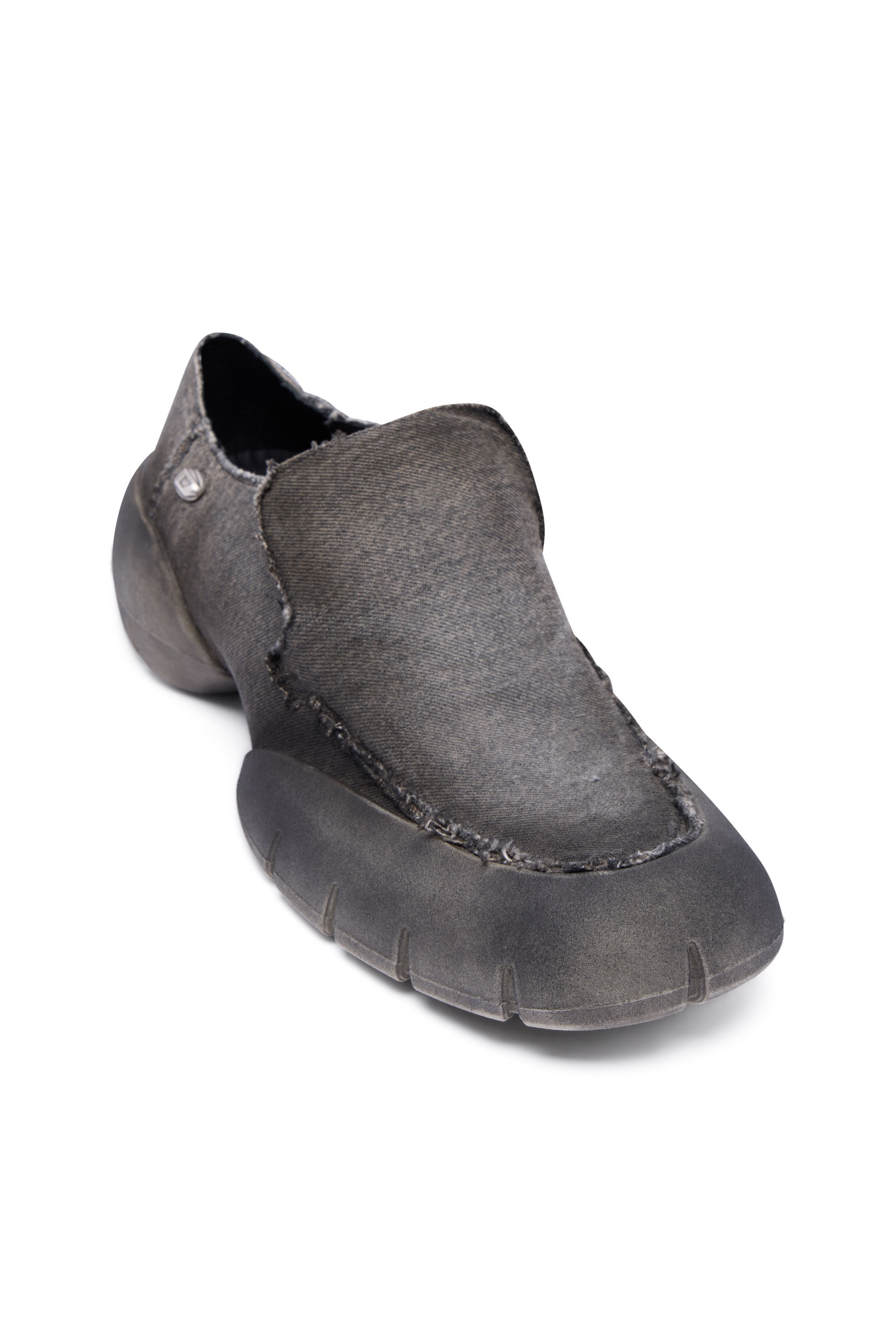 Diesel - D-MATHIEU SC, Male's D-Mathieu-Washed denim loafer with rubber sole in グレー - 6