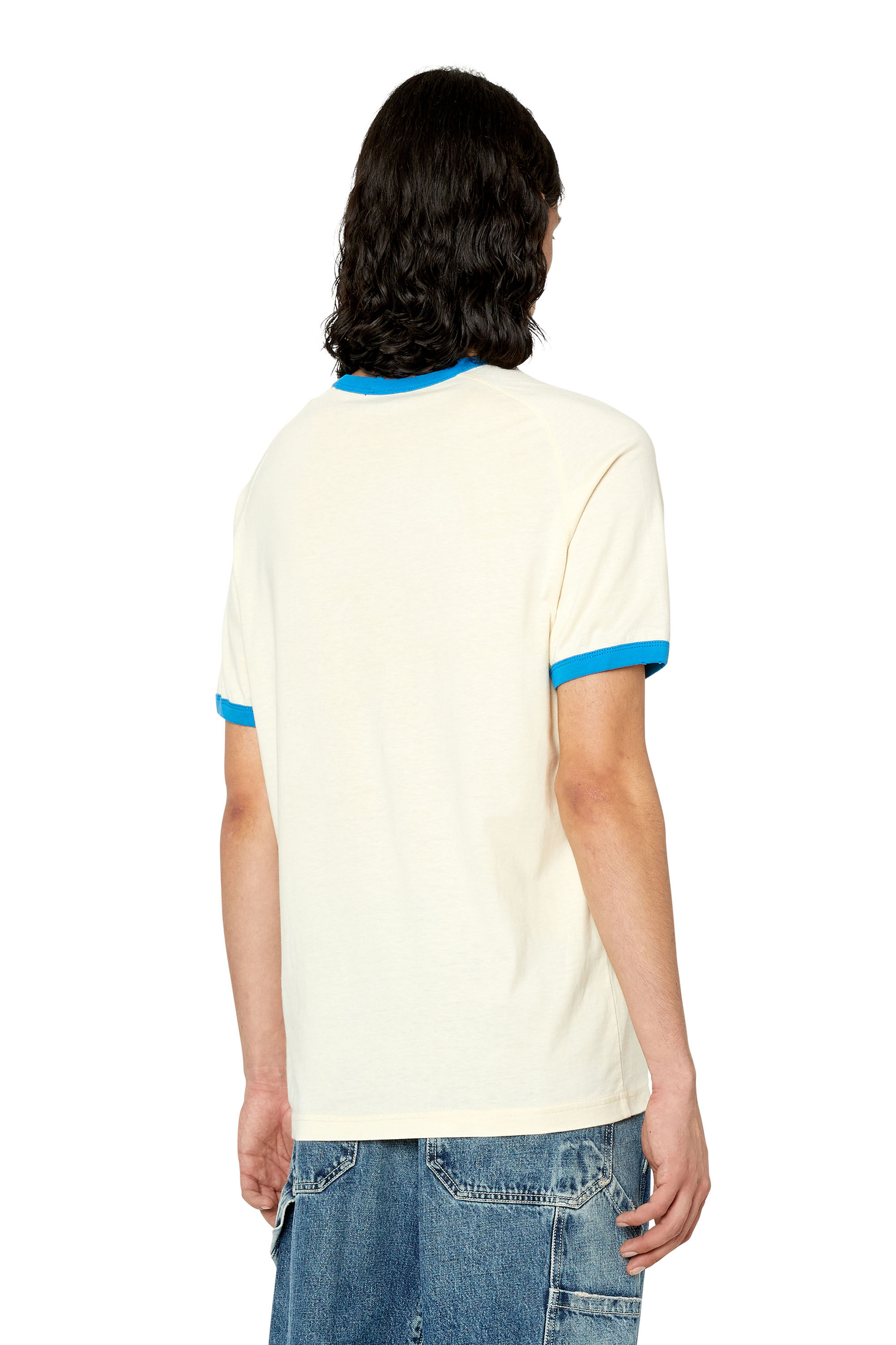 Diesel - T-DIELAN, Male's Tシャツ スリムフィット in ホワイト - 5