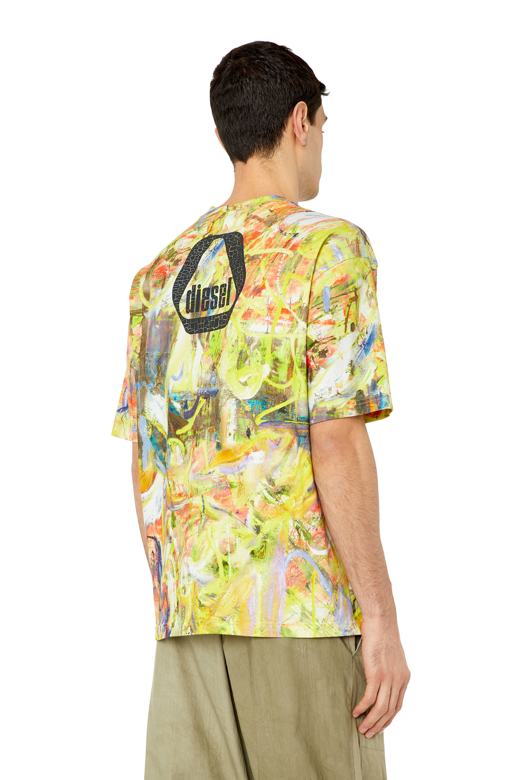Diesel - T-WASH-G8, Male's Tシャツ ルーズフィット in ホワイト/イエロー - 5
