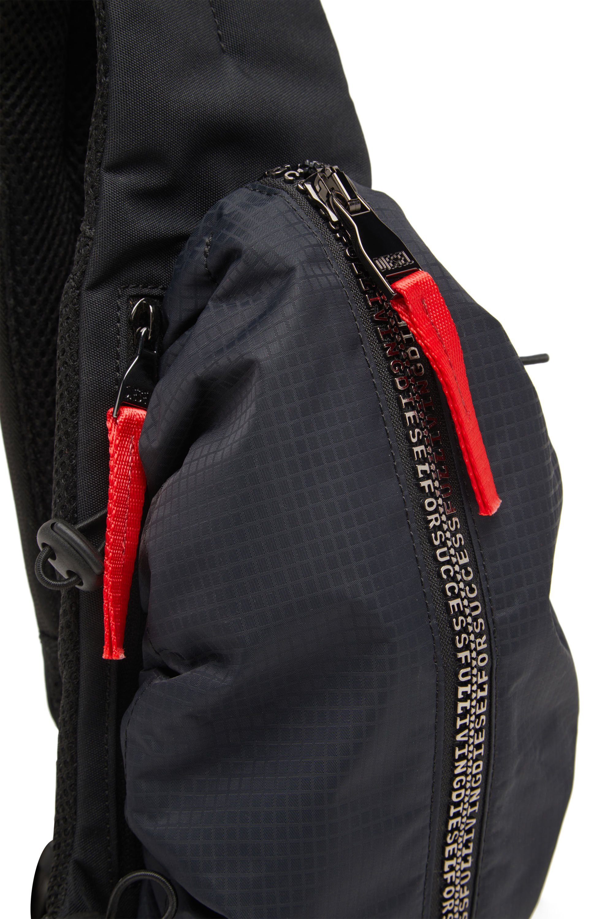 Diesel - ZIP-D CROSSBODY X, Male's Zip-D-Sling bag in check-jacquard shell in ブラック - 6