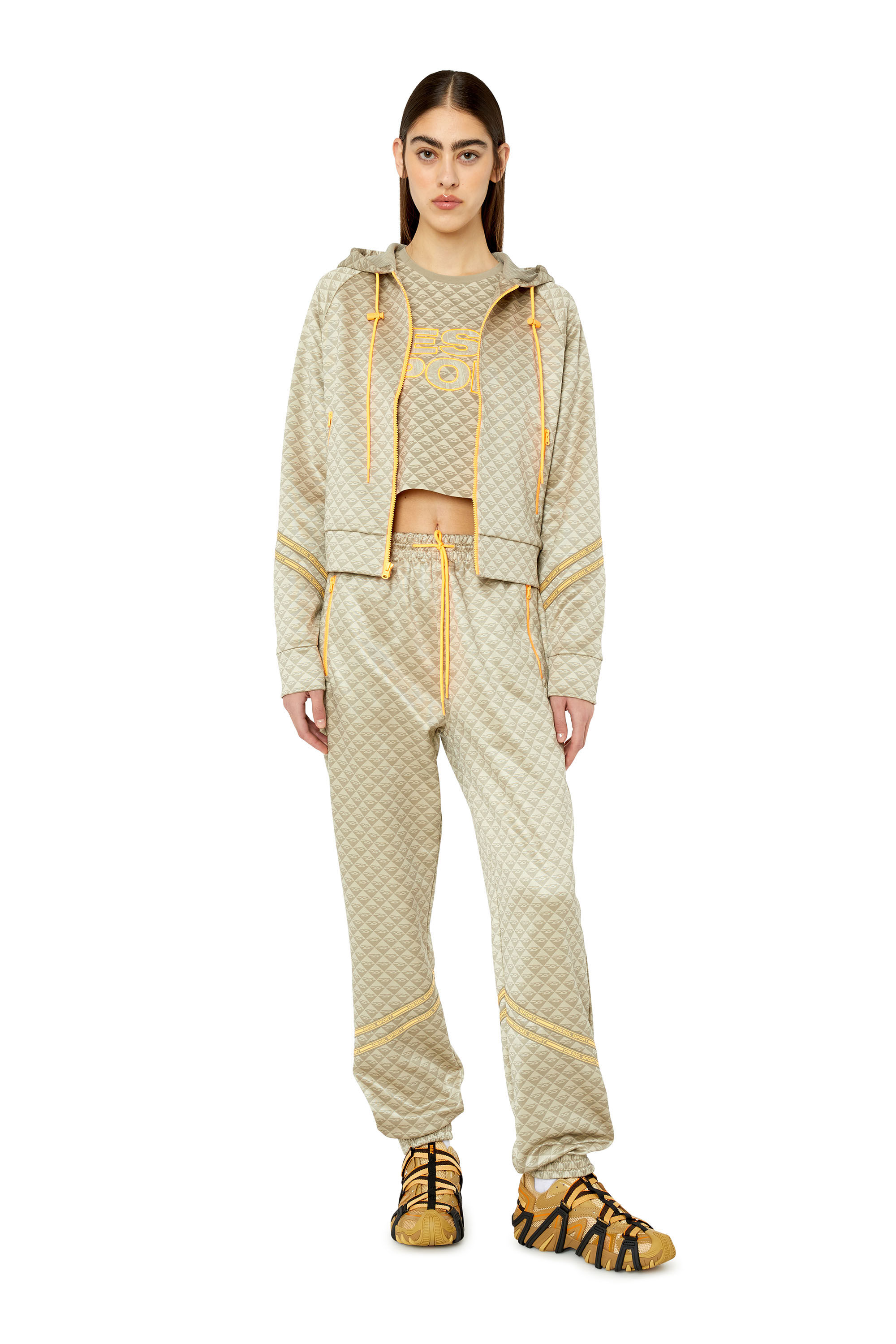 美品 DIESEL ディーゼル AWST-DANA-HT22 ロゴ総柄 ジップ パーカー Sベージュ レディース 古着 中古 AWST-DANA-HT22（WOMEN）: トラッカージャケット｜ディーゼル