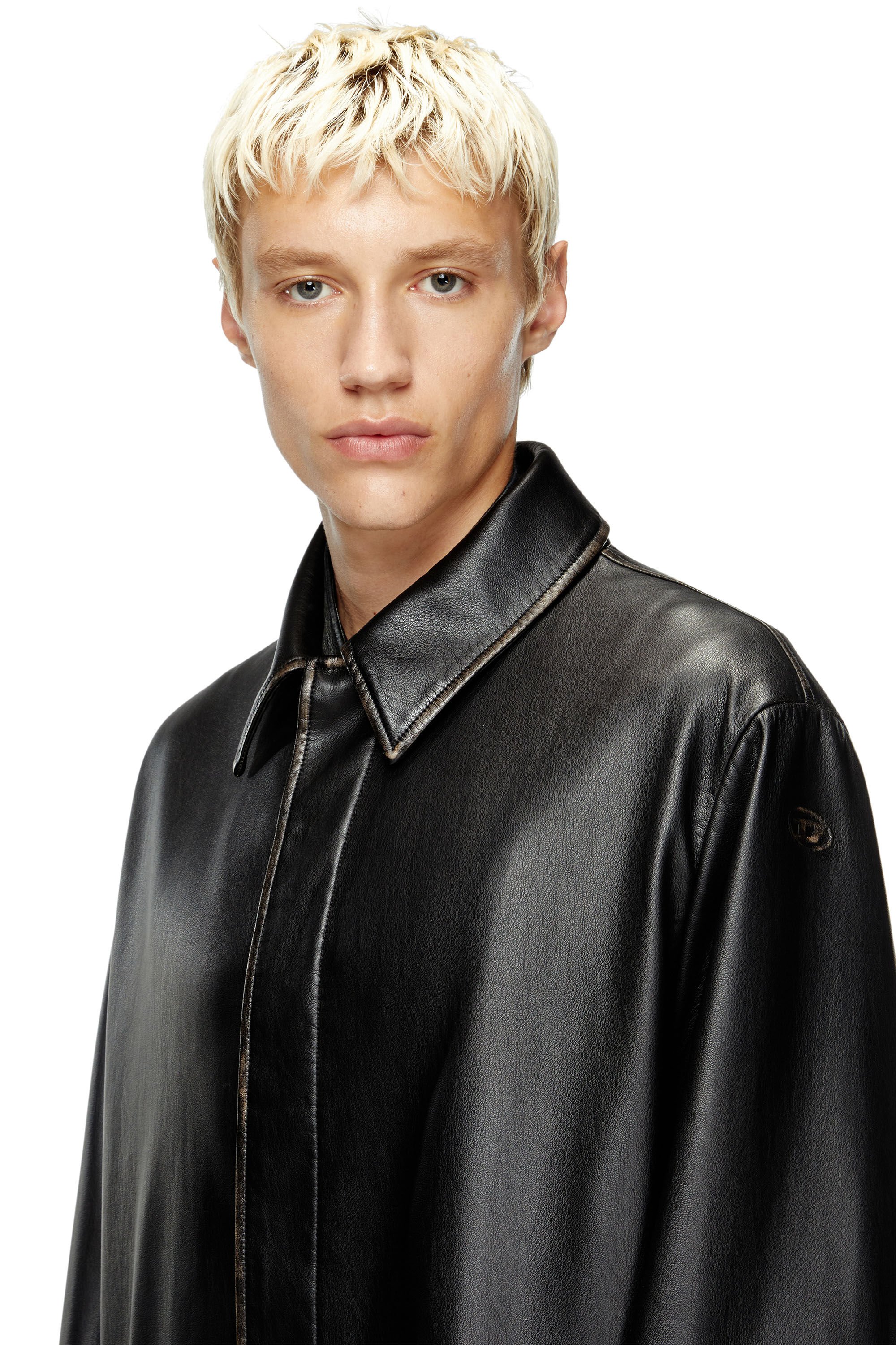 Diesel - J-RIVERS, Male's Distressed car coat with flannel lining in ブラック - 4