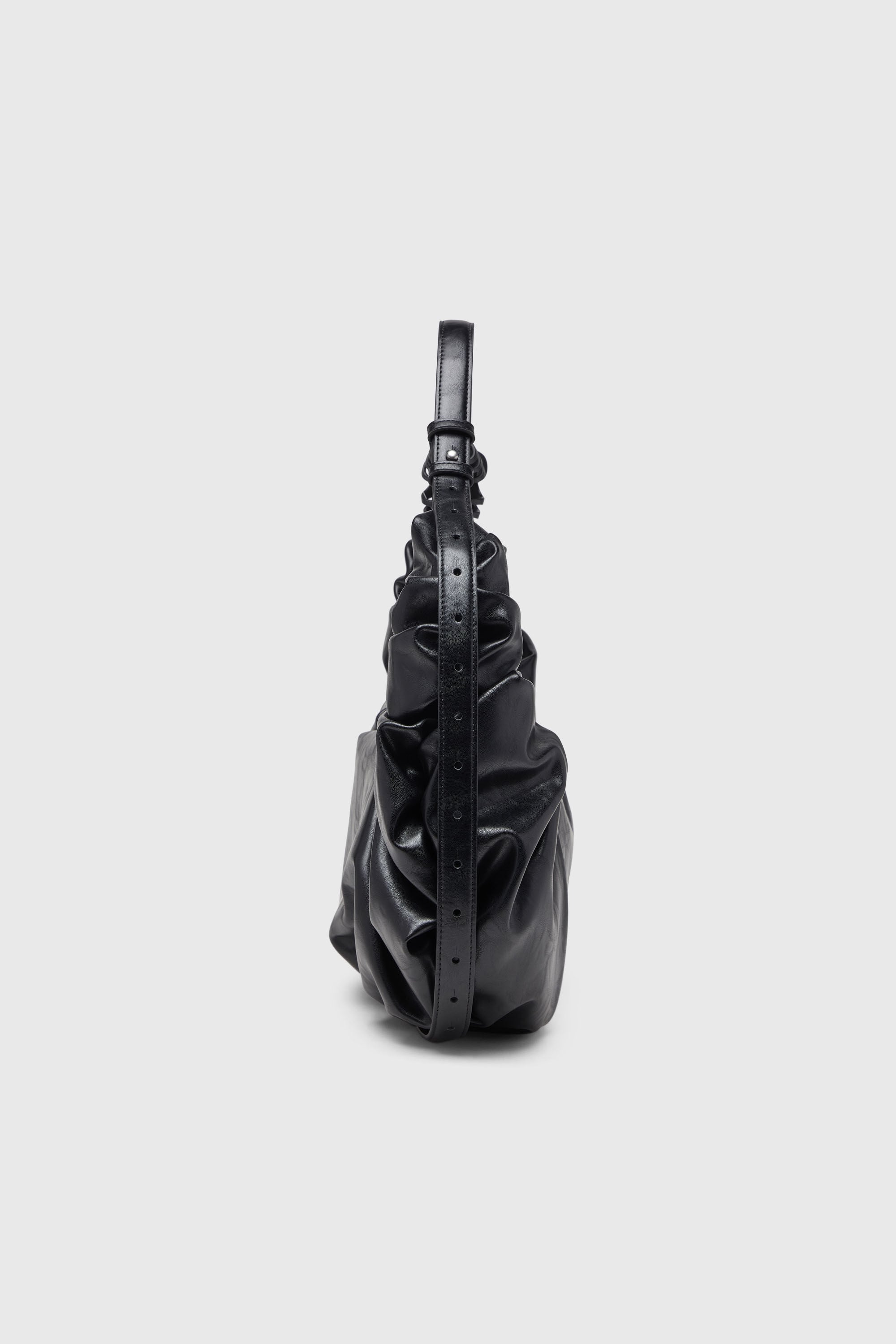 Diesel - GRAB-D HOBO L, Female's ホーボーバッグ L in ブラック - 4