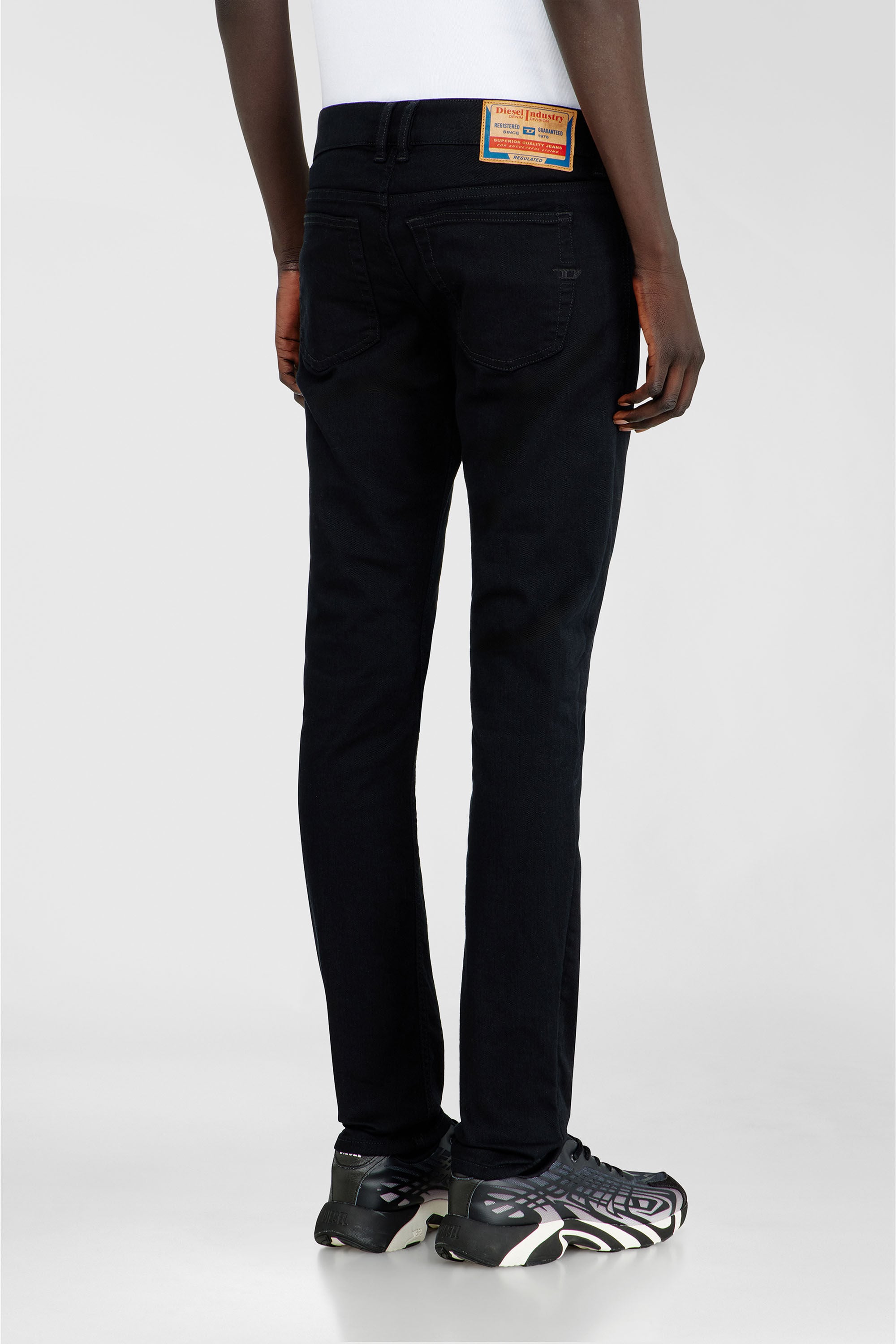 Diesel - Male's Skinny Jeans 1979 Sleenker 09C51, ブラック/ダークグレー - 5
