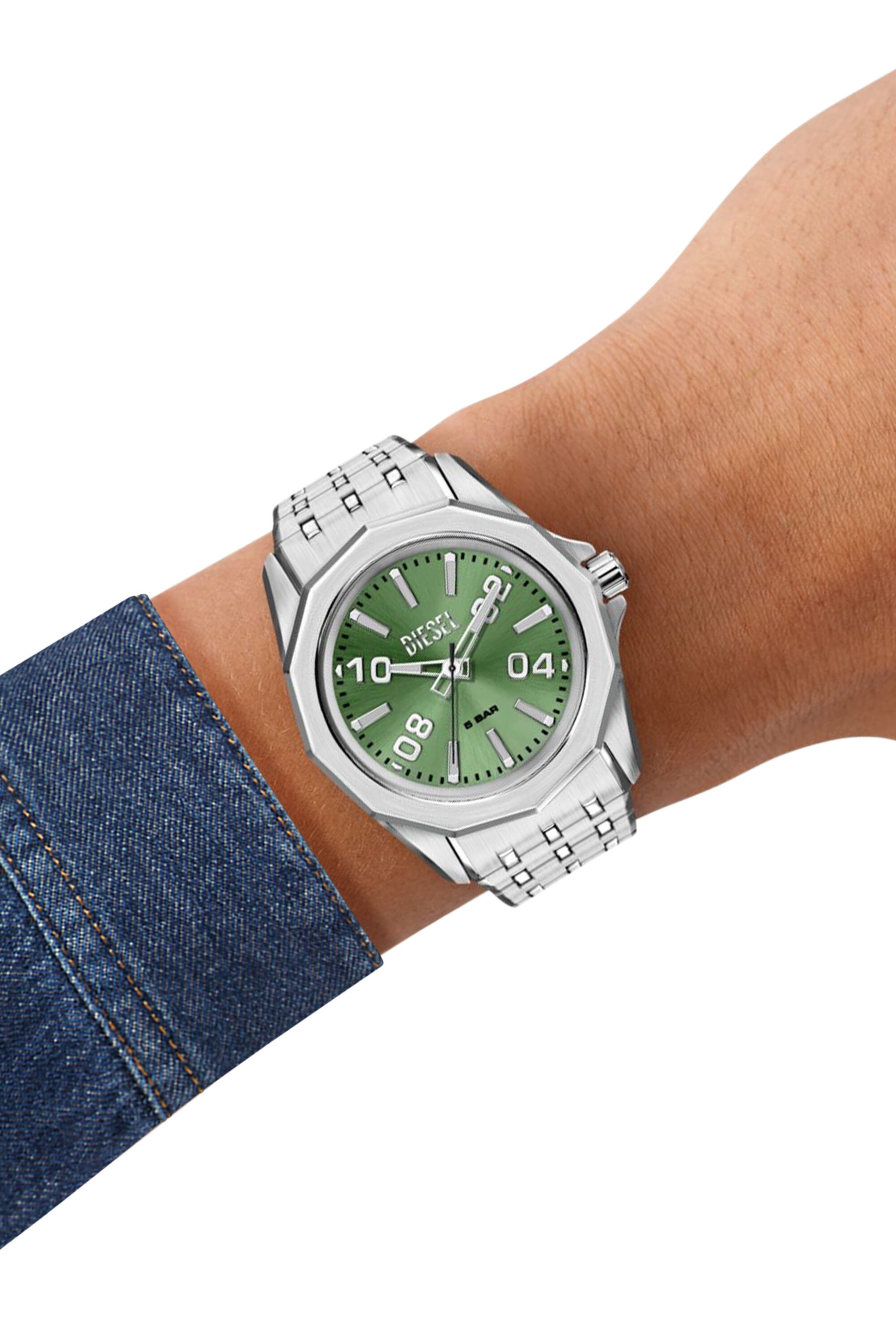 DZ2237 WATCH Stinger stainless steel watch｜シルバー｜メンズ｜DIESEL
