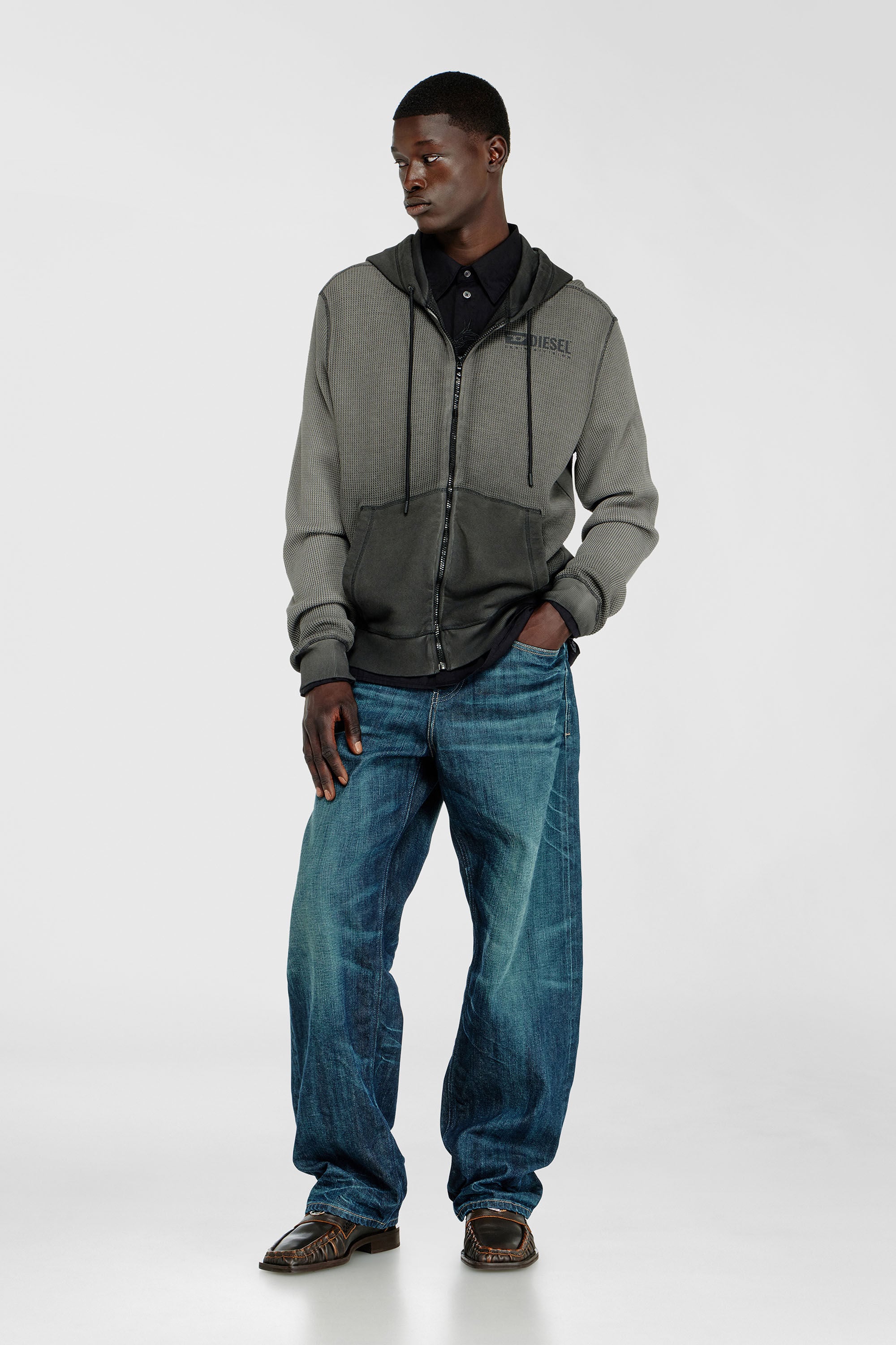 Diesel - S-WAFY-HOOD-ZIP, Male's ジップアップパーカー in グレー - 1