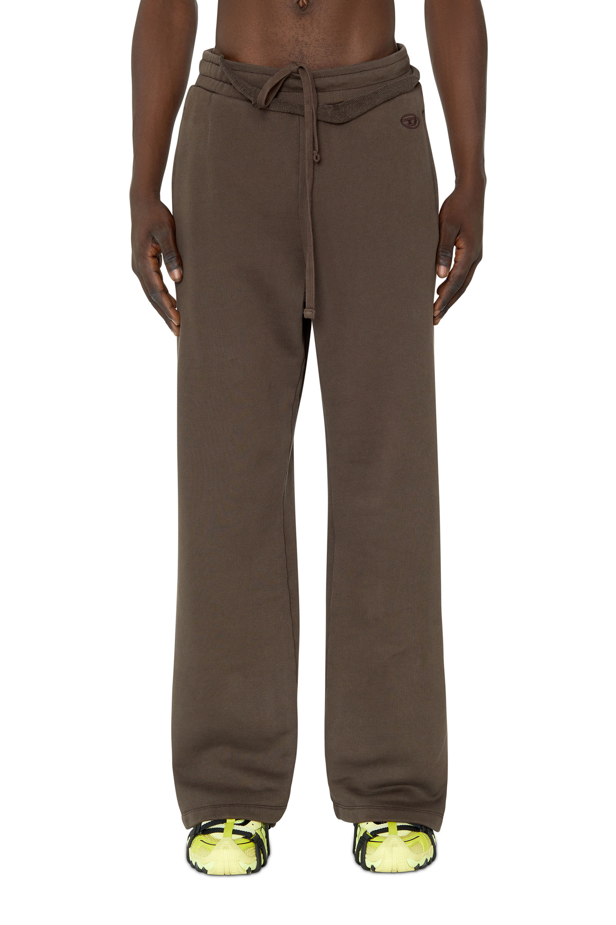 Diesel - P-TOPPAL, Male's パンツ スウェットパンツ in Brown - 1