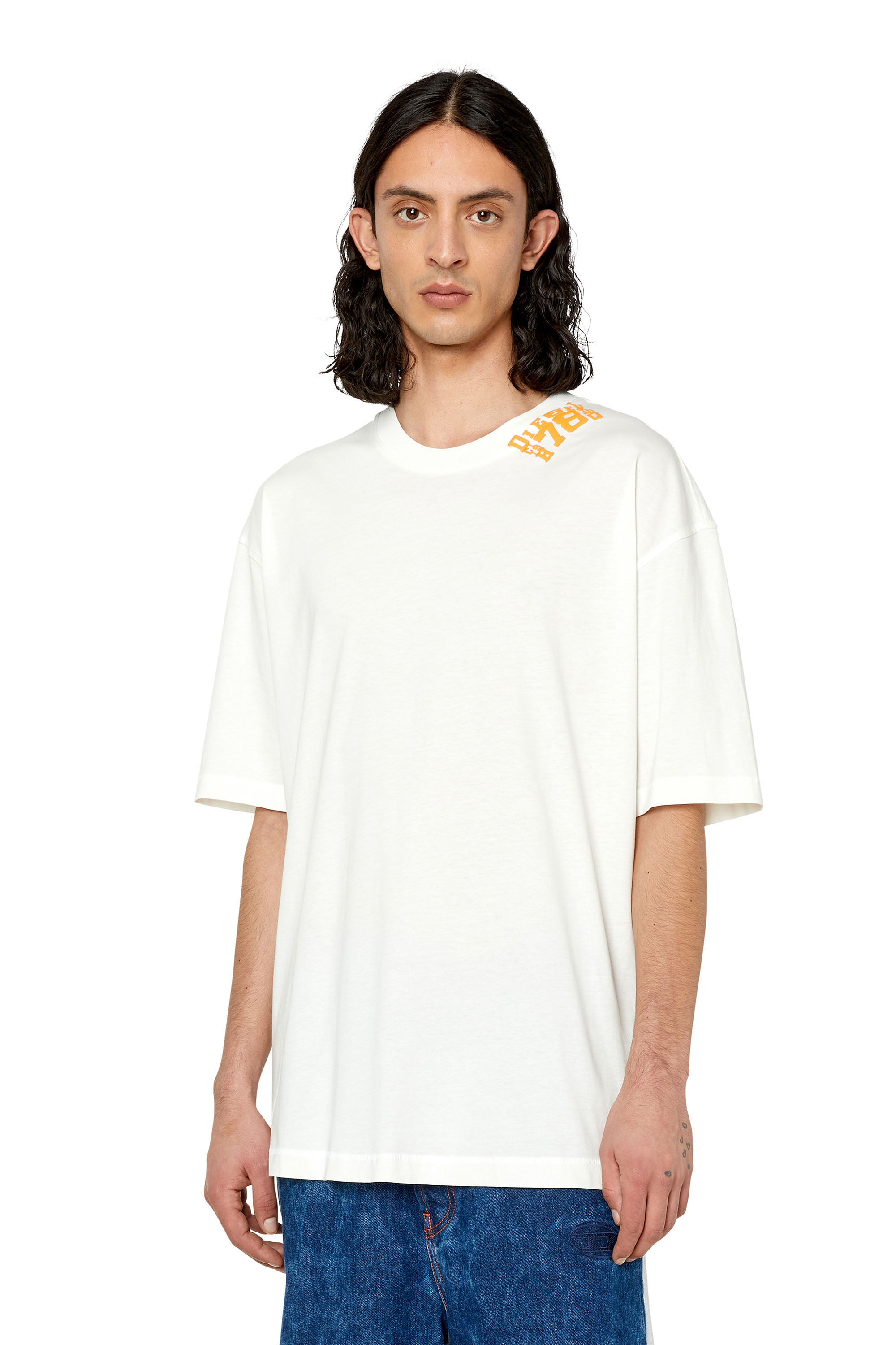 Diesel - T-WASH-G9, Male's Tシャツ グラフィック ロゴ in ホワイト - 3