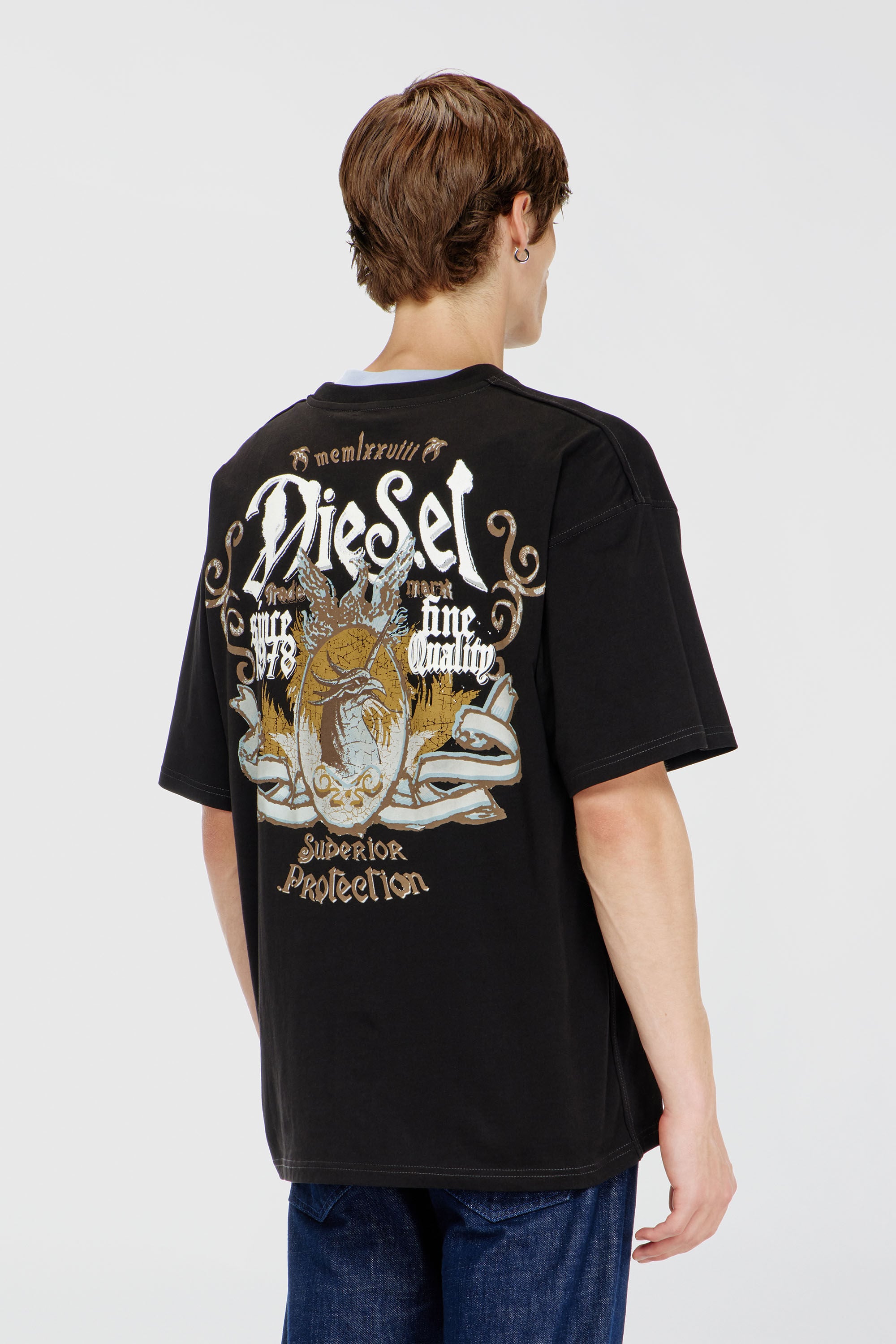 Diesel - T-BOXT-AA2, Male's Tシャツ in ブラック - 4