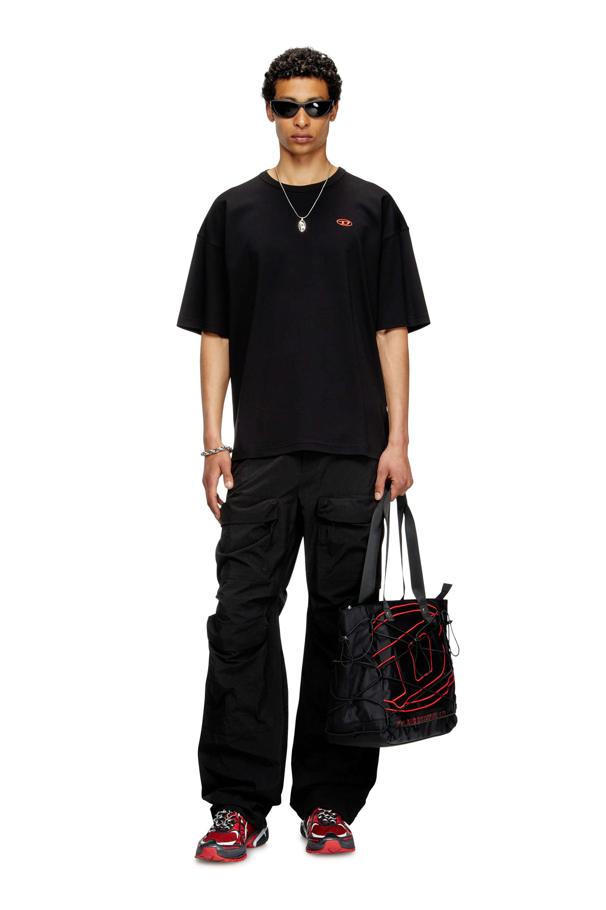 Diesel - T-BOXT-T6, Male's T-shirt with red Oval D in ブラック - 1