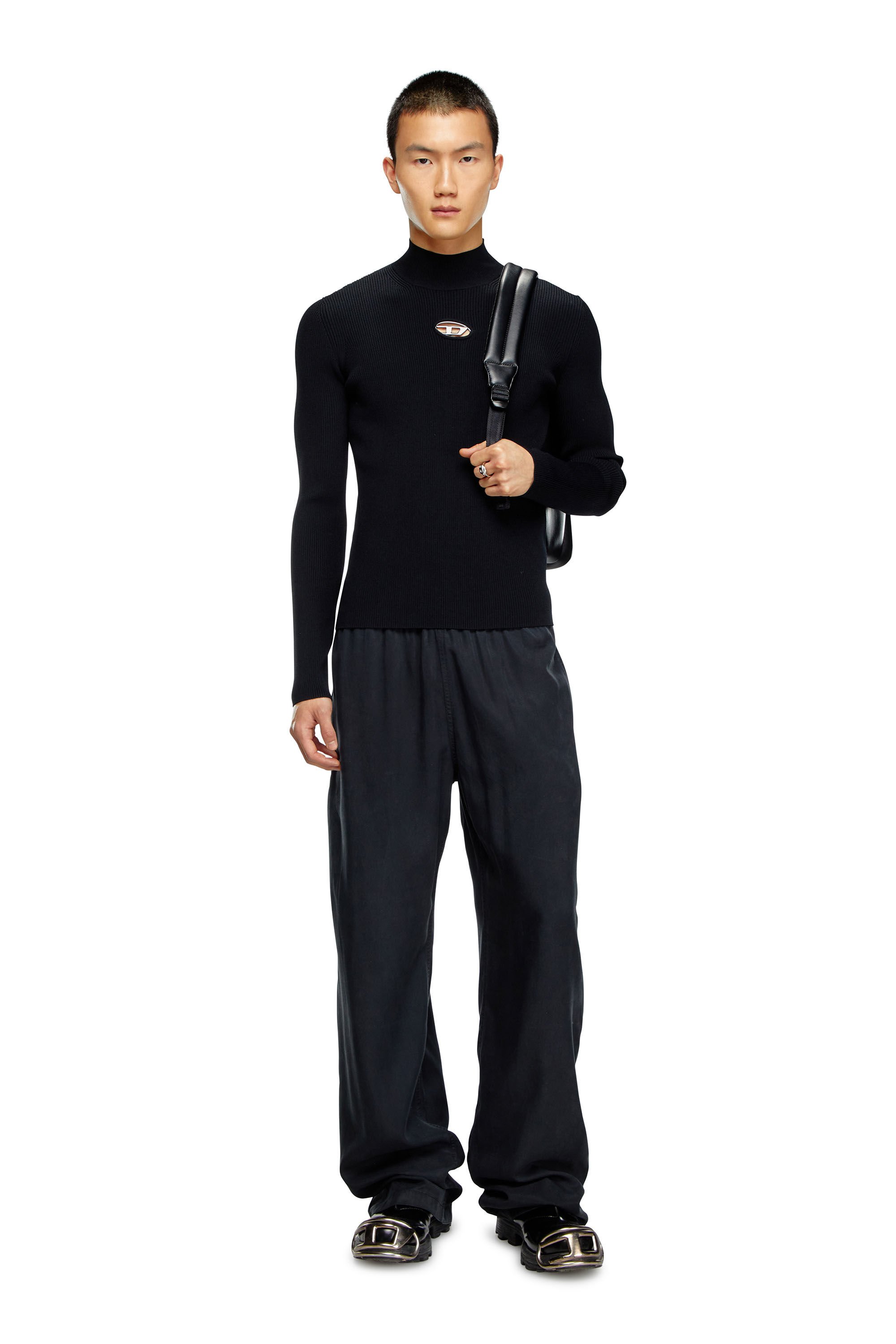 【2024】お歳暮・冬ギフト K-ZACKARY D｜ブラック｜メンズ｜DIESEL Oval with jumper Mock-neck トップス