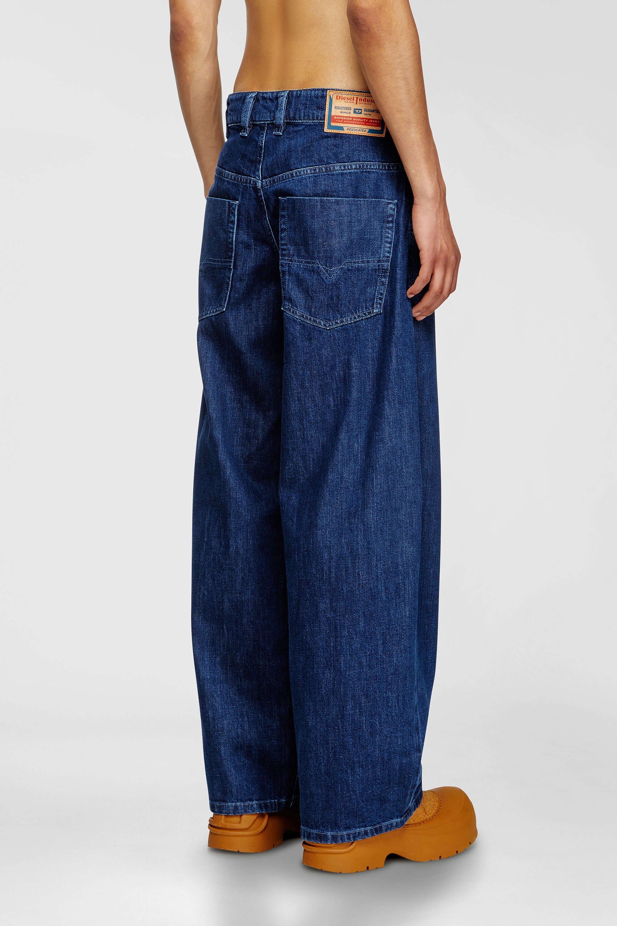 Diesel - Unisex's Relaxed Jeans 1997 D-Enim-M 0DBDX, ダークブルー - 3