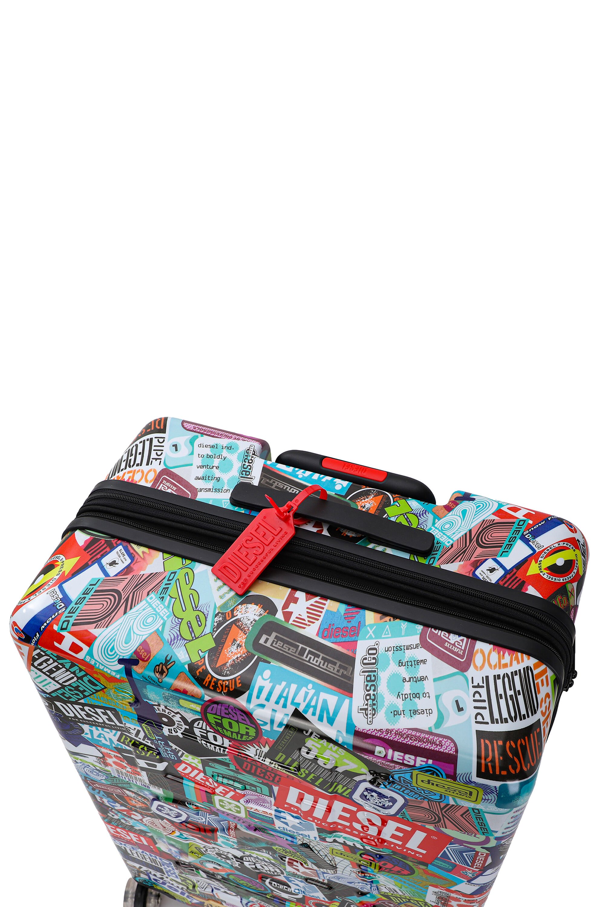 Diesel - DIESEL PC PRINTED TROLLEY-STICKERS- DSL0, Unisex's Sticker style carry‑on suitcase 28" in マルチカラー - 6