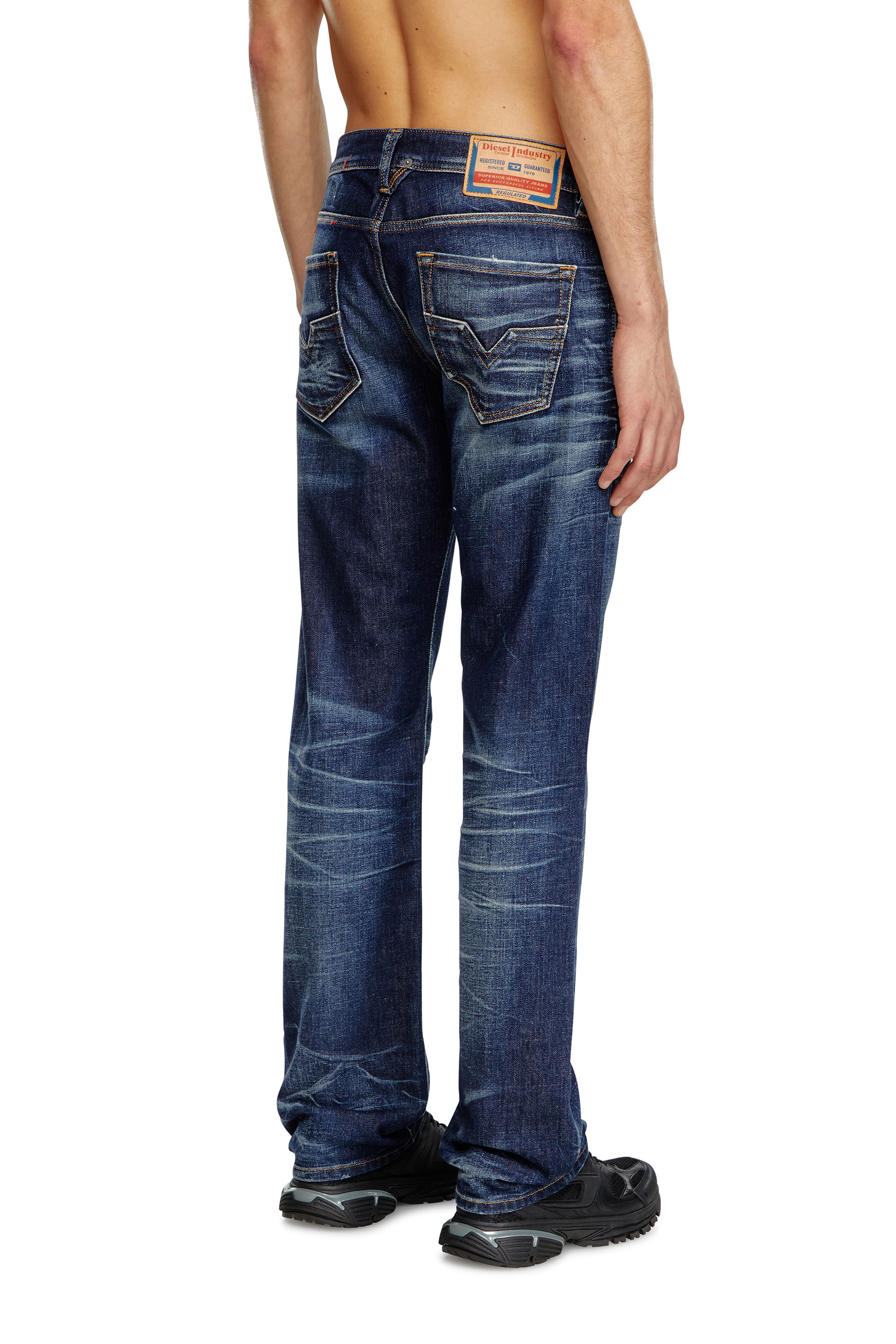 レギュラー Jeans - 1985 Larkee | ダークブルー | メンズ | DIESEL