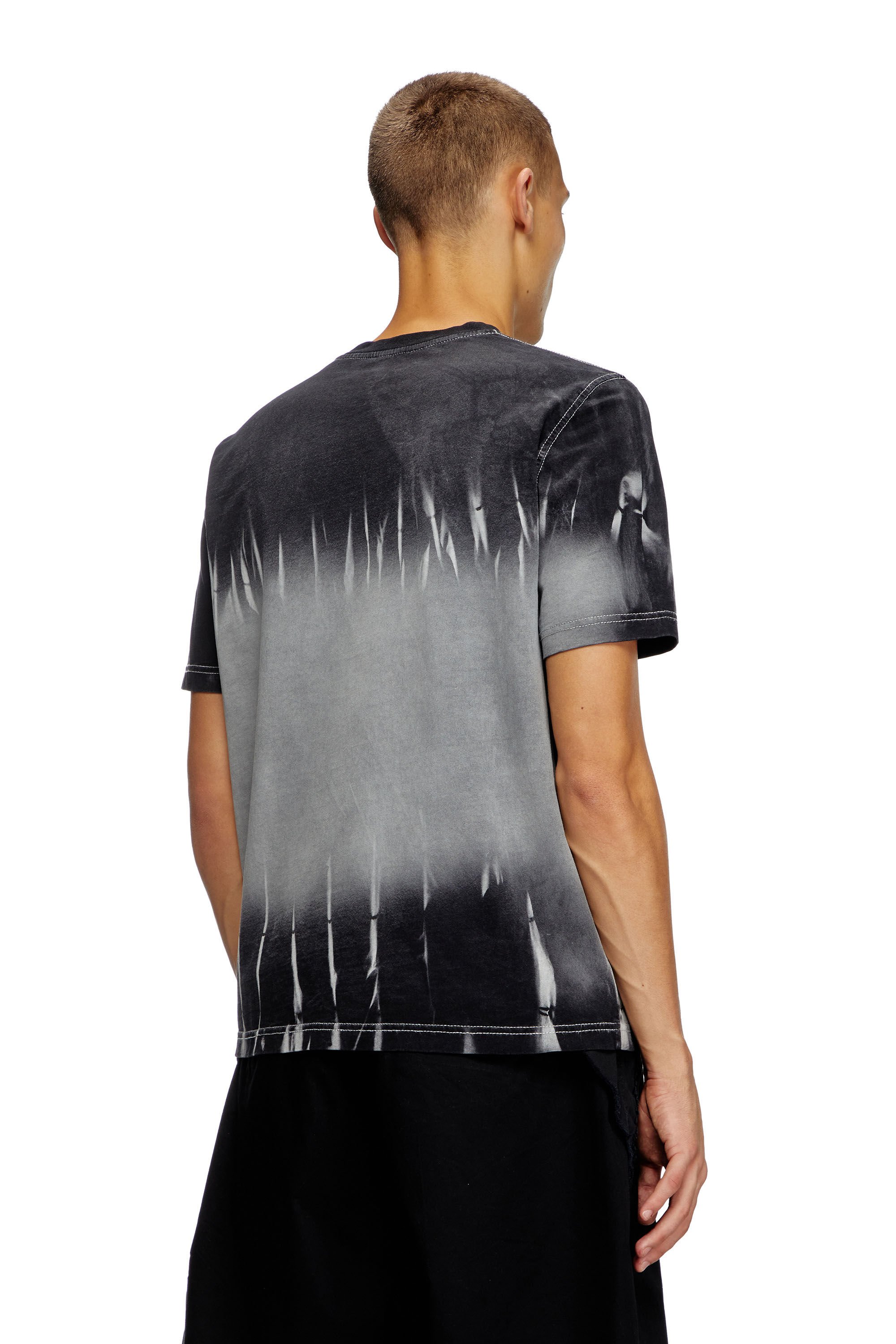 Diesel - T-ADJUST-R21, Male's Tie-dye T-shirt with logo embroidery in ブラック - 4