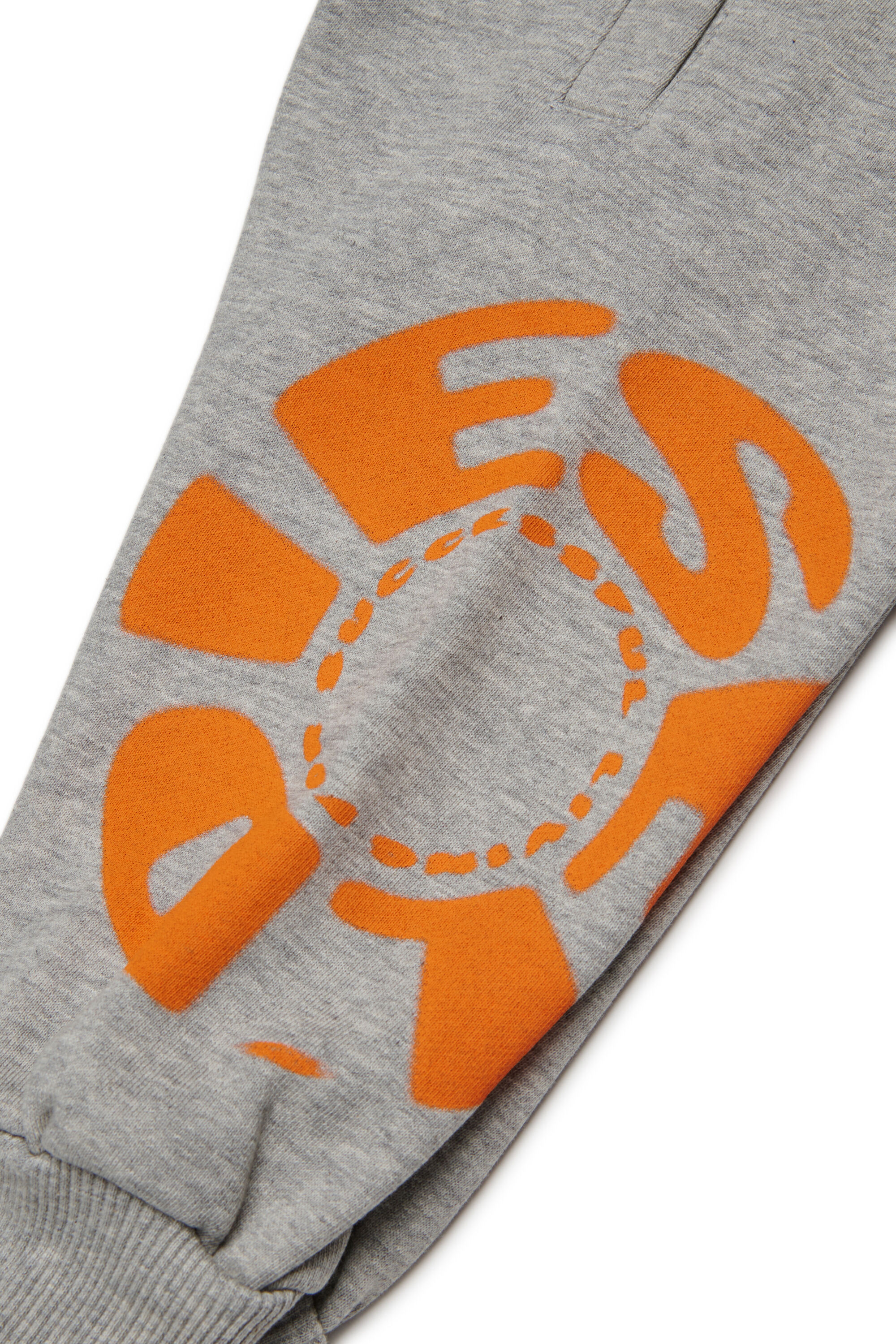 Diesel - PRAVONB, Male's Cotton pants with printed logo in グレー - 4
