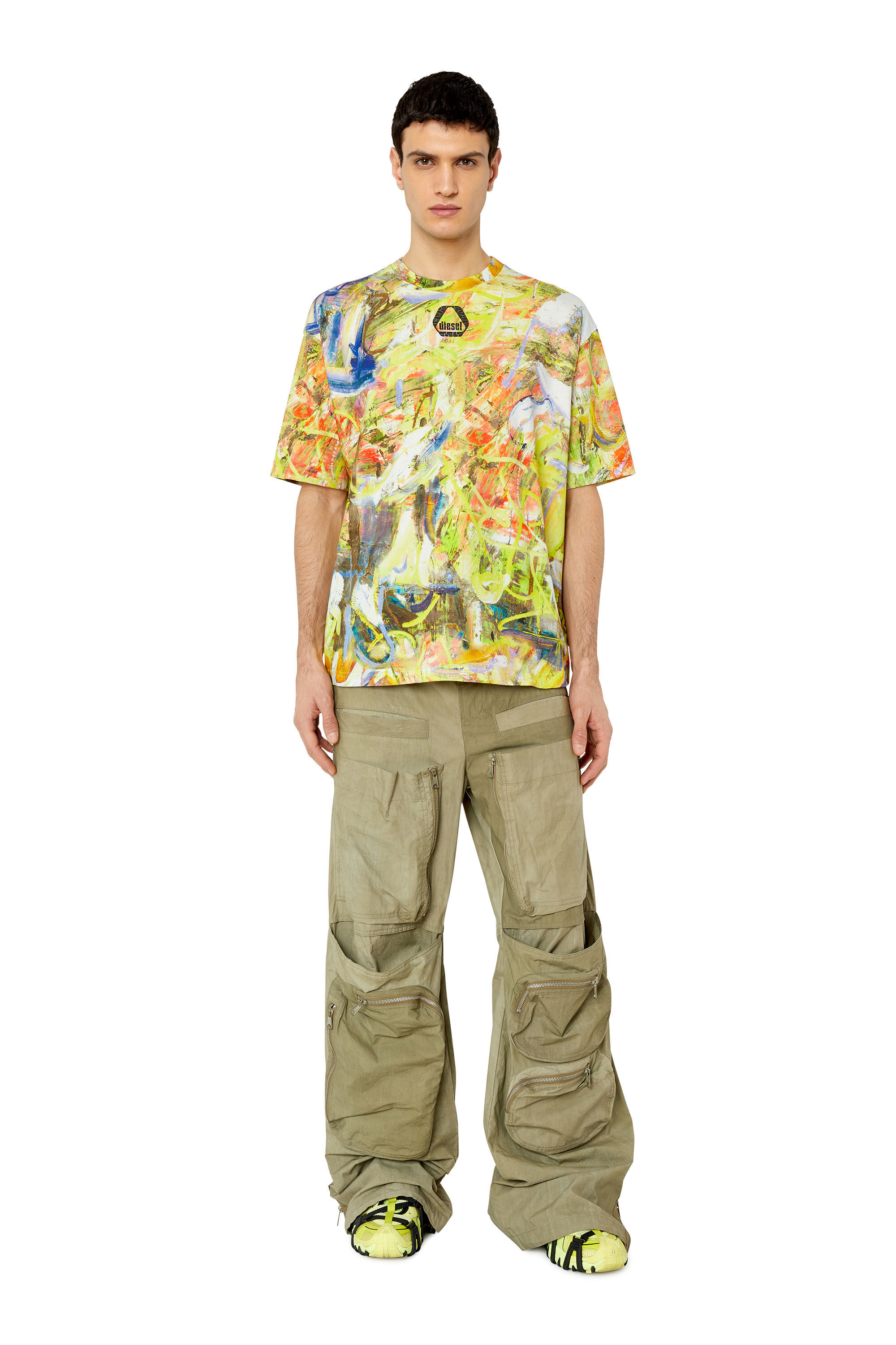 Diesel - T-WASH-G8, Male's Tシャツ ルーズフィット in ホワイト/イエロー - 1