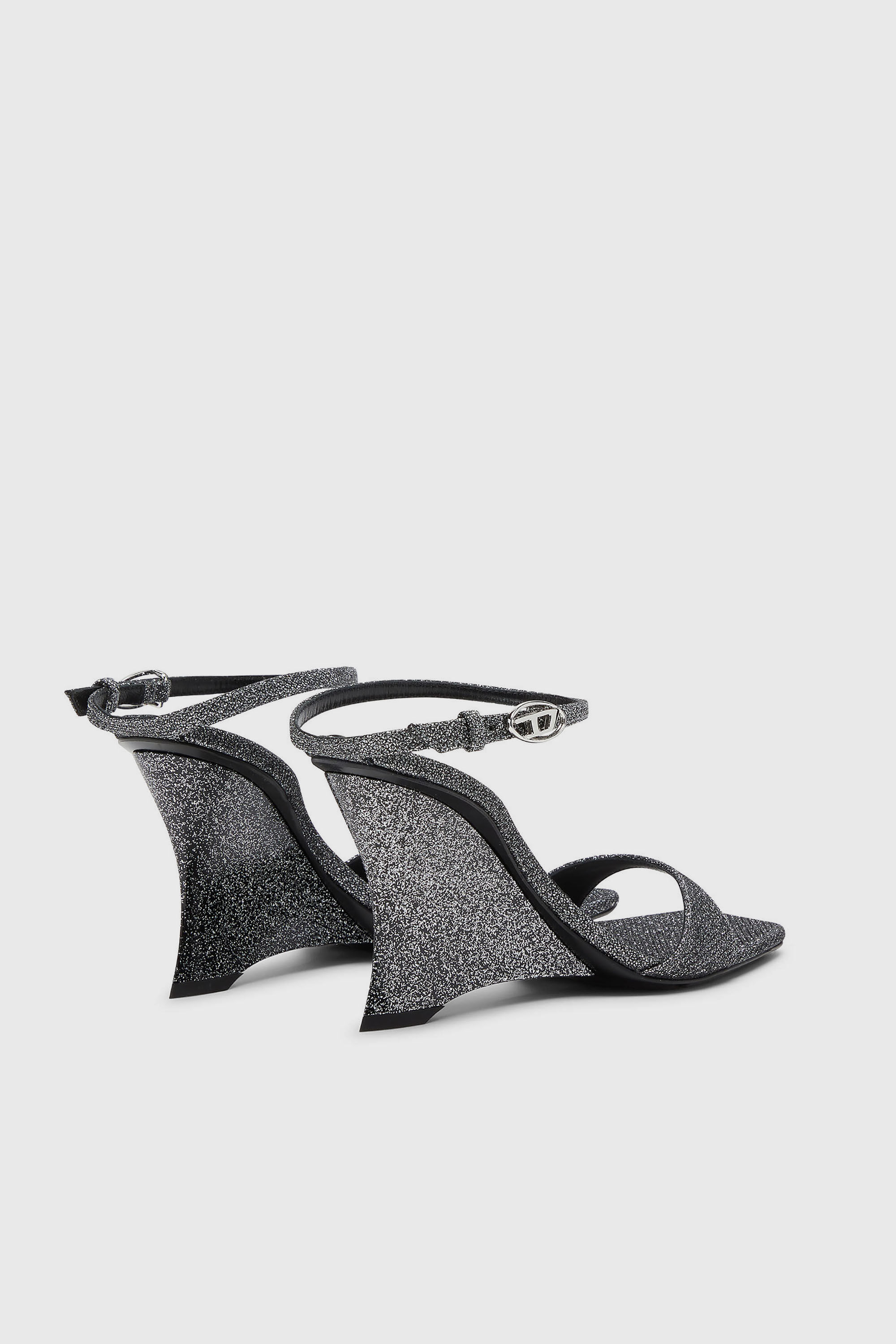 Diesel - D-AMBER SANDAL WEDGE, Female's ウェッジサンダル in シルバー - 3