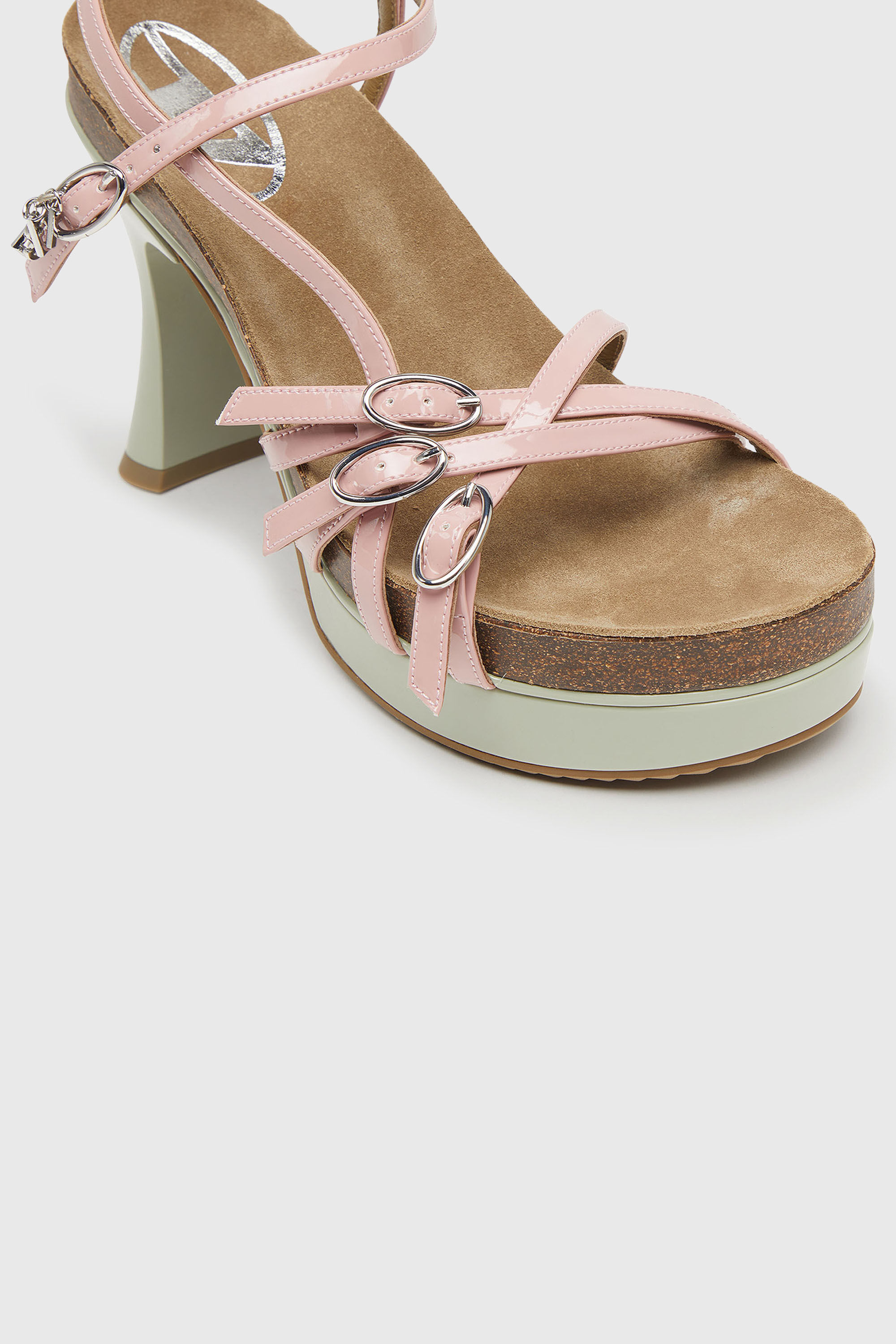Diesel - D-WOODSTOCK 105 SANDAL, Female's サンダル in ピンク/ホワイト - 6