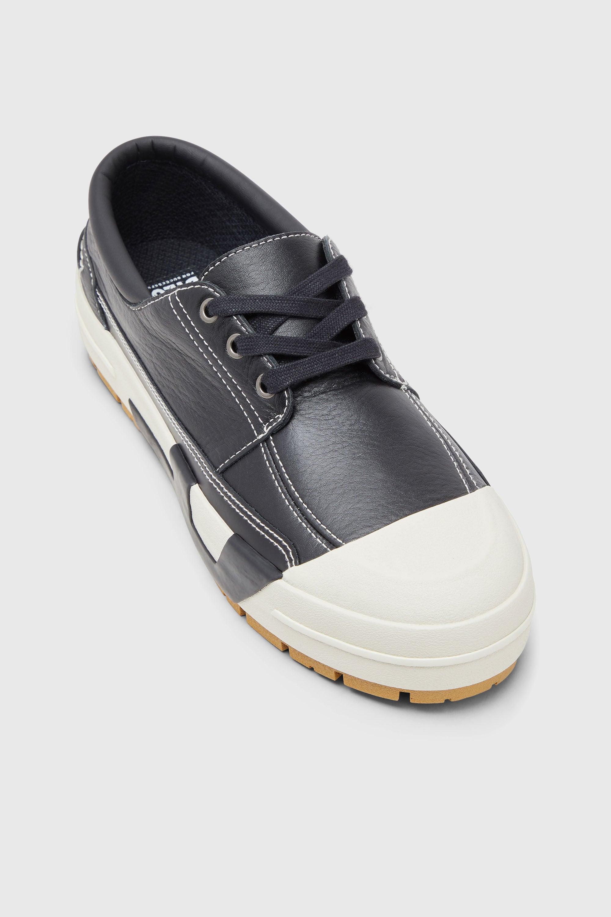 Diesel - S-D-VERSE MOCASSIN, Male's フラットシューズ in ブラック - 6
