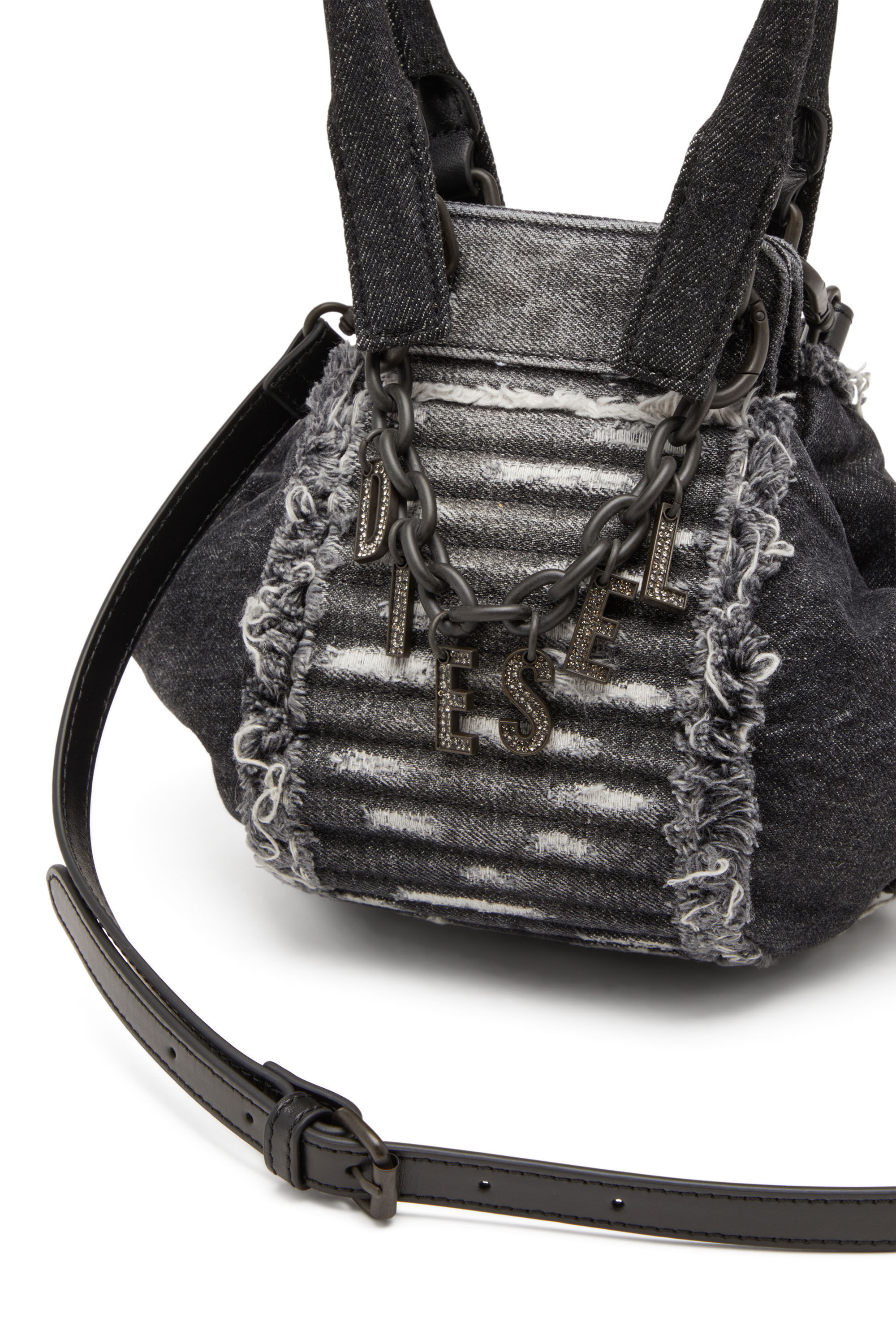 Diesel - D-VINA-XS, Female's D-Vina-Xs-Handbag in distressed denim in ブラック - 5
