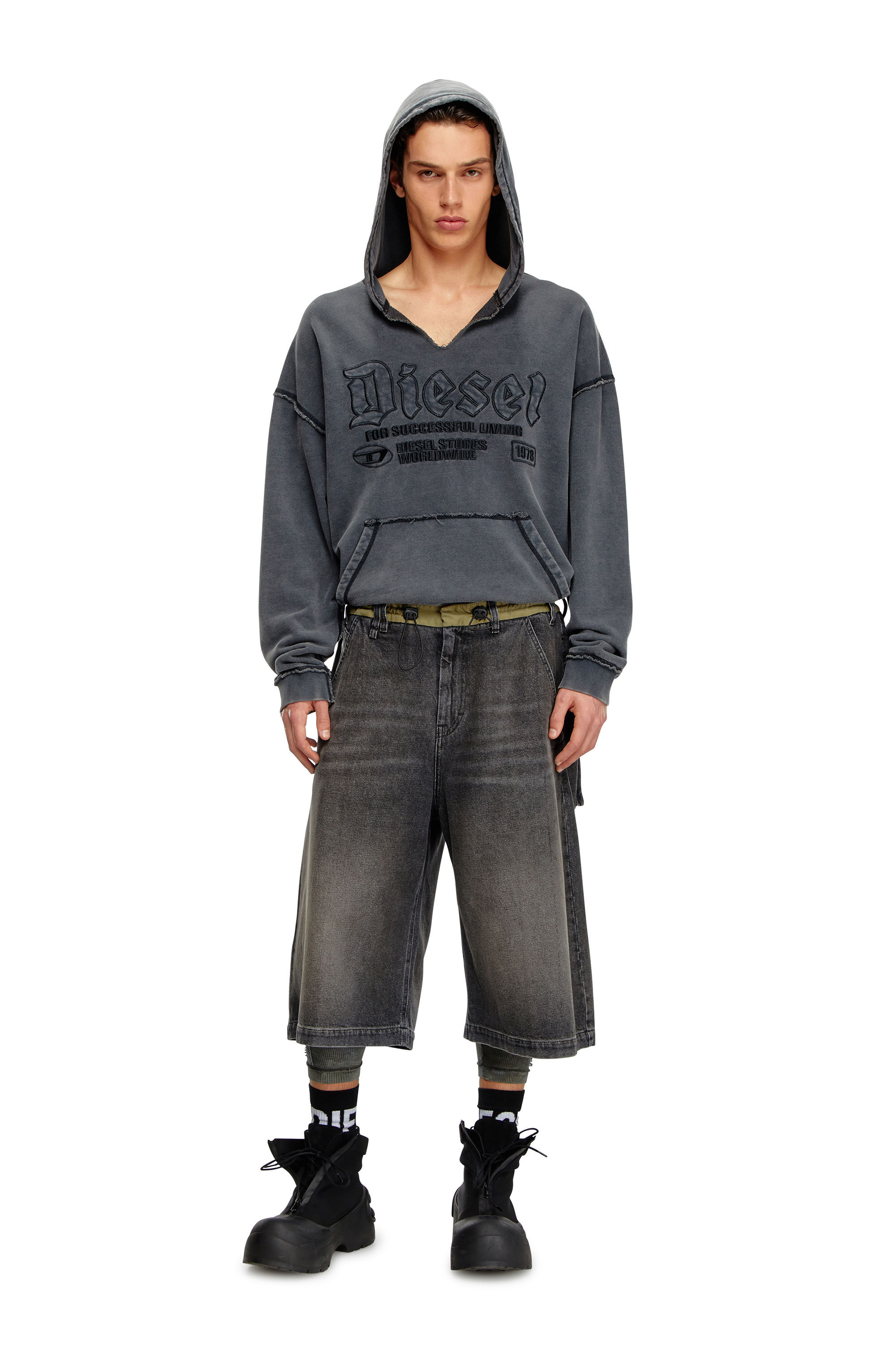 Diesel - S-BOXT-HOOD-RAW, Male's V-neck hoodie in treated jersey in ブラック - 1