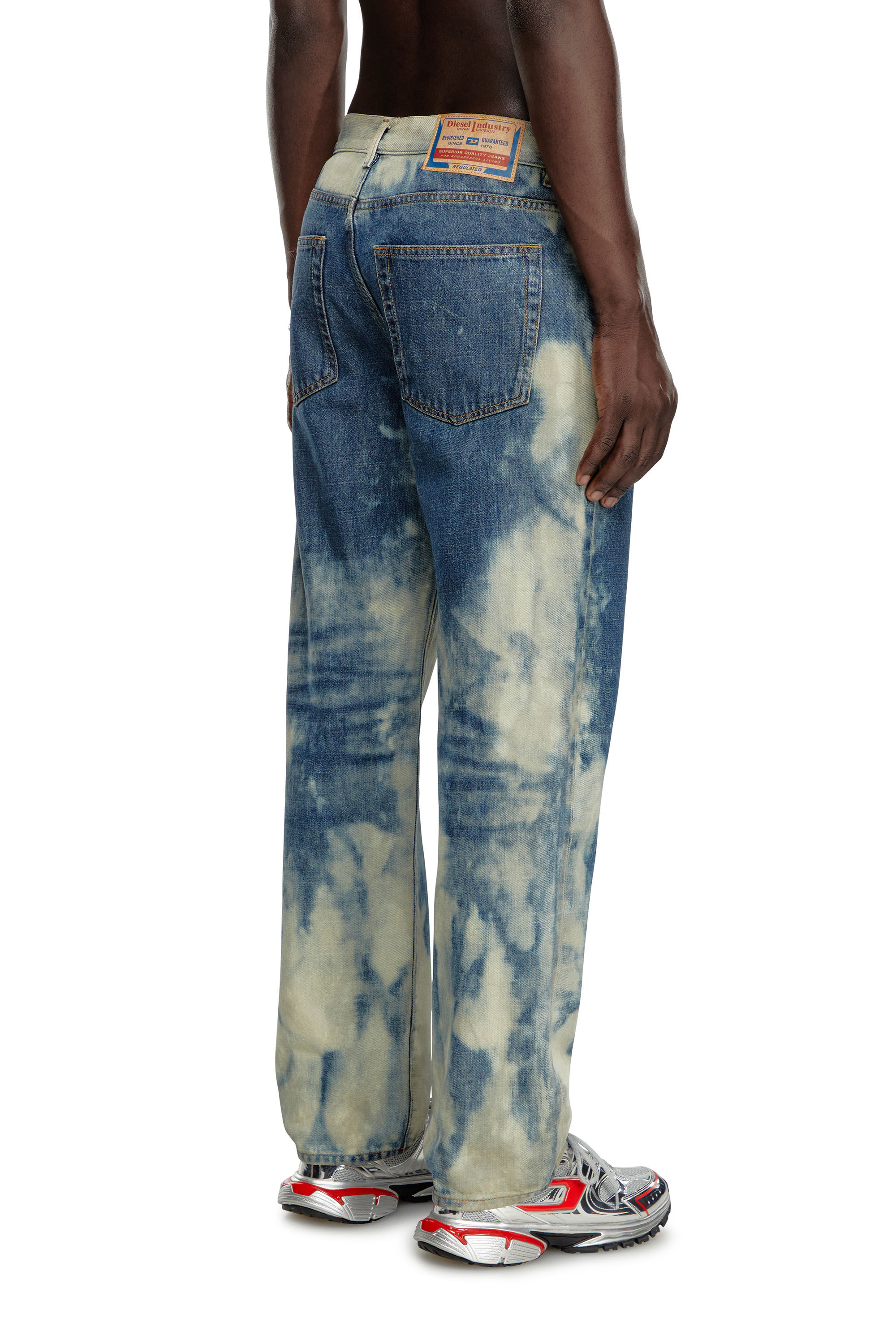 Diesel - Male's Regular Jeans 2010 D-Macs 0CBDI, ミディアムブルー - 4