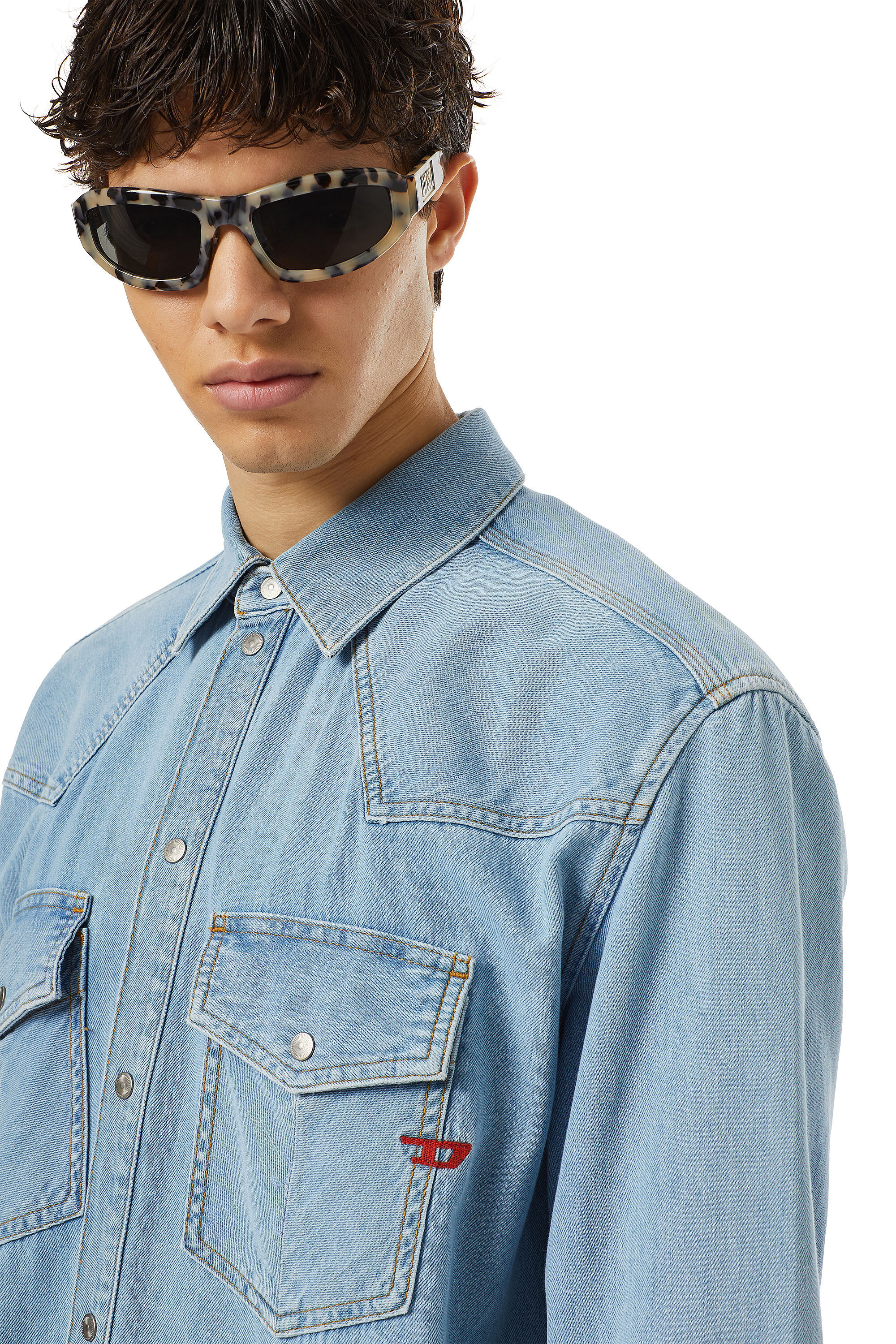 Diesel - D-OCEAN WESTERN SHIRT, Male's Western shirt in denim in ミディアムブルー - 4