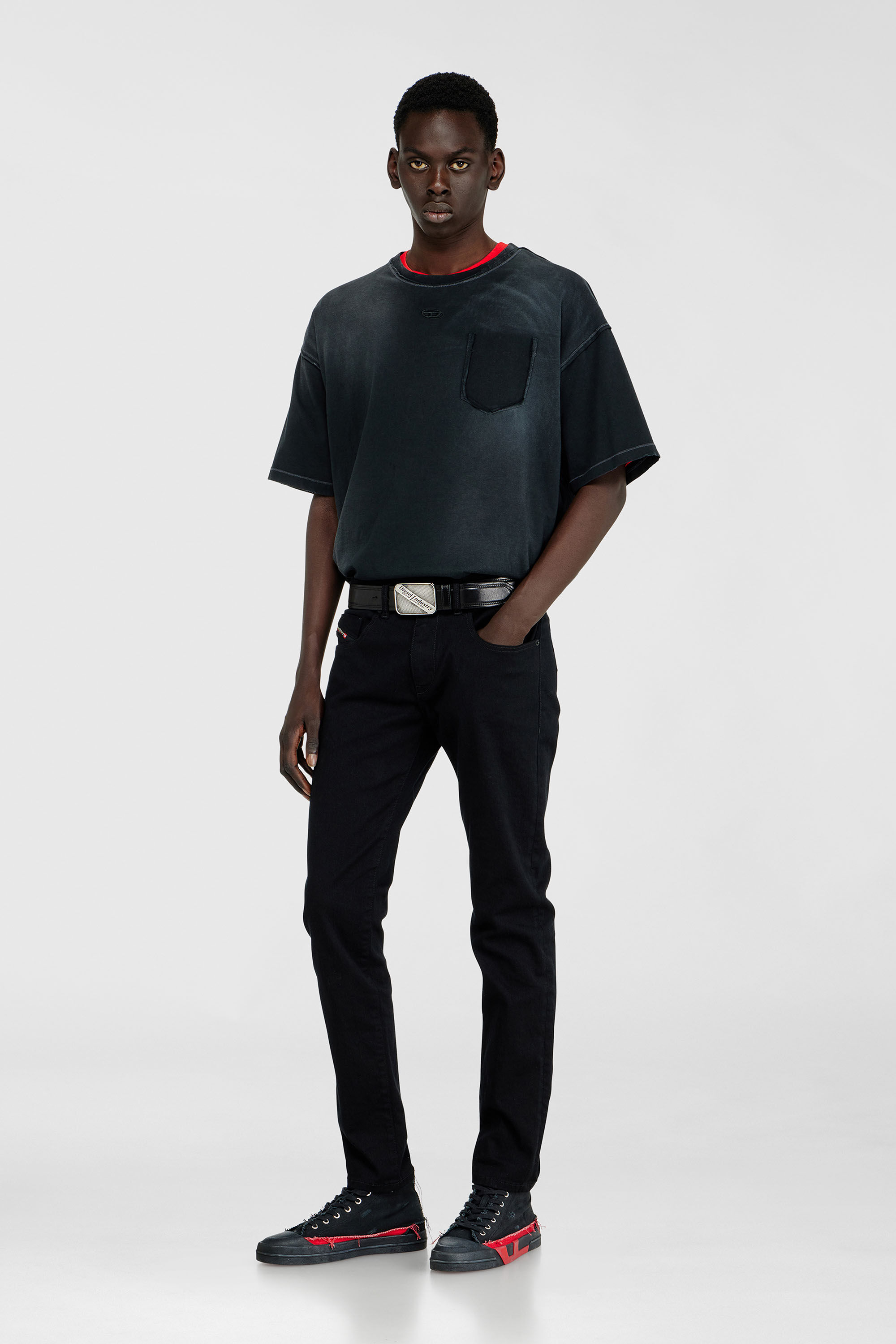 2019 D-STRUKT 069YP（MEN）: スリムデニム ｜ディーゼル（DIESEL