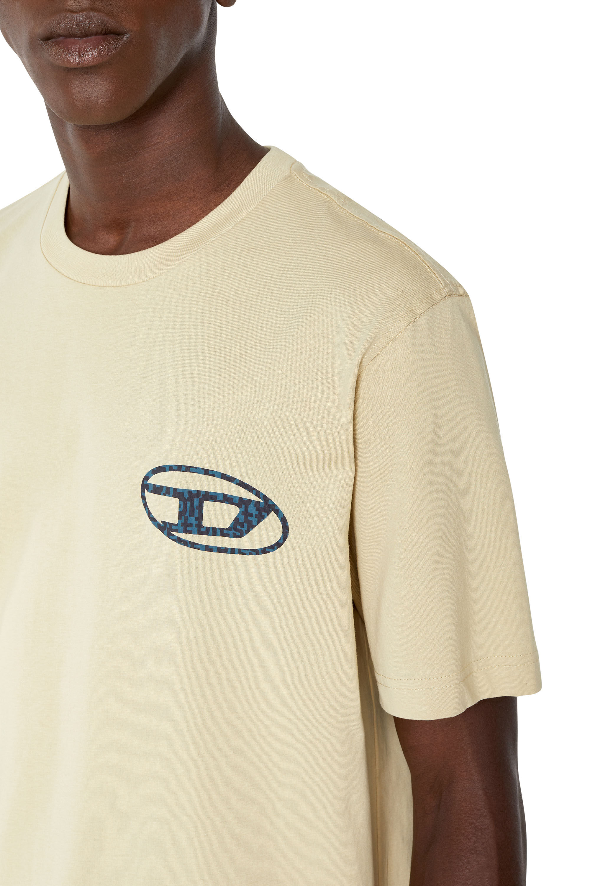 Diesel - T-JUST-D-MON, Male's Tシャツ モノグラム in ベージュ - 4