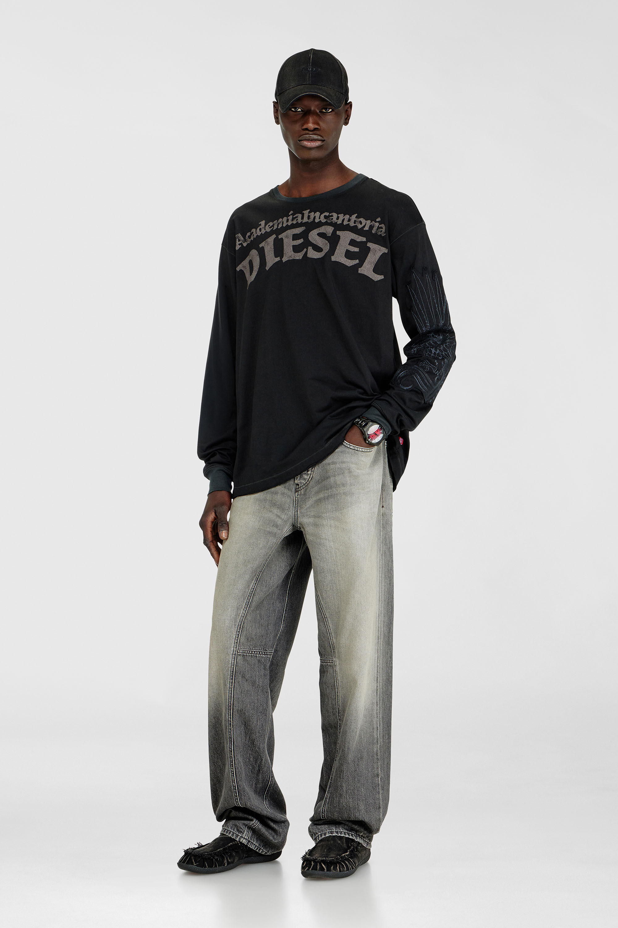 Diesel - T-NORM-LS-AA3, Male's 長袖Tシャツ in ブラック - 1