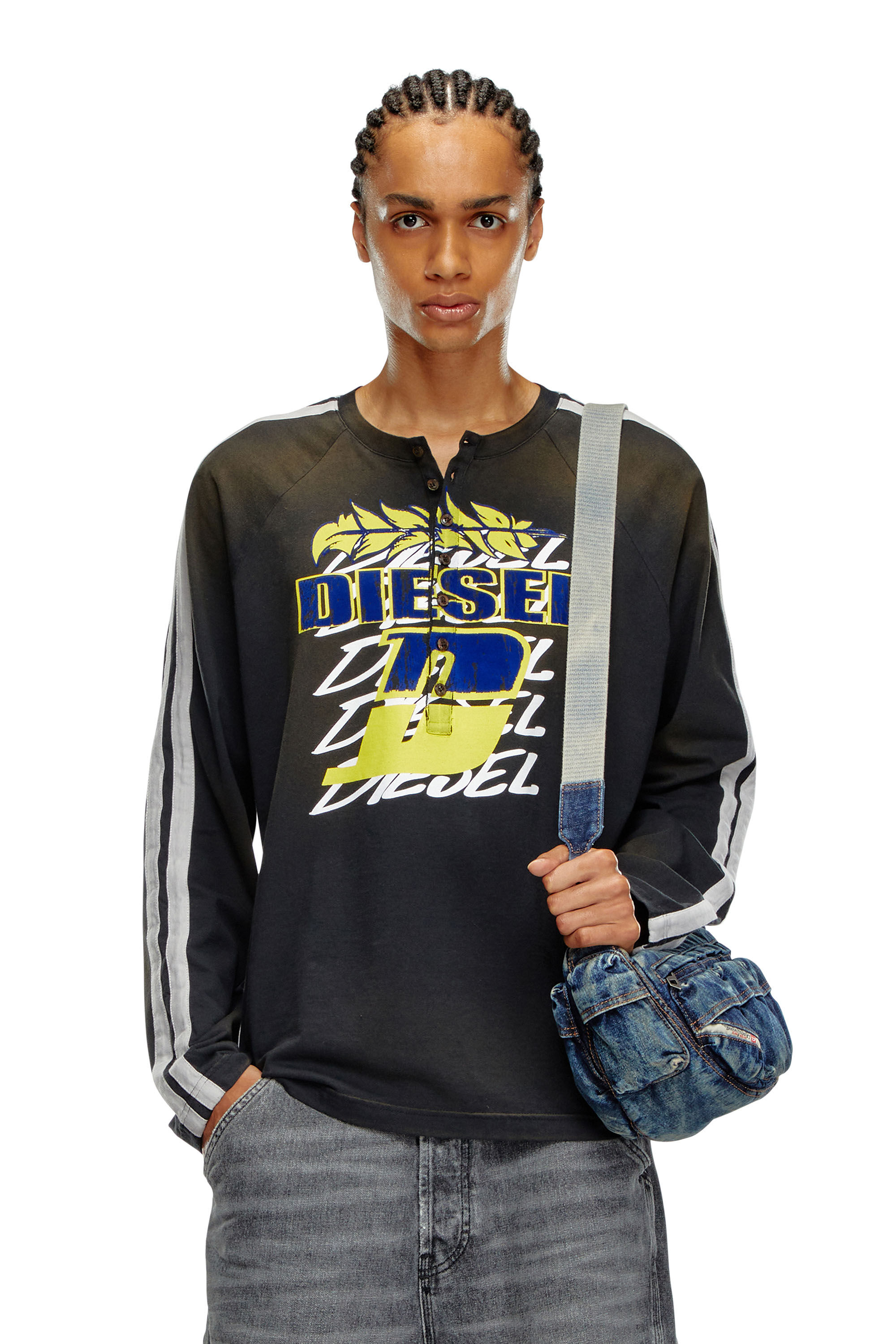 Diesel - T-ROXFINO-STRIPE, Male's Sun-faded long-sleeve Henley T-shirt in ブラック - 3