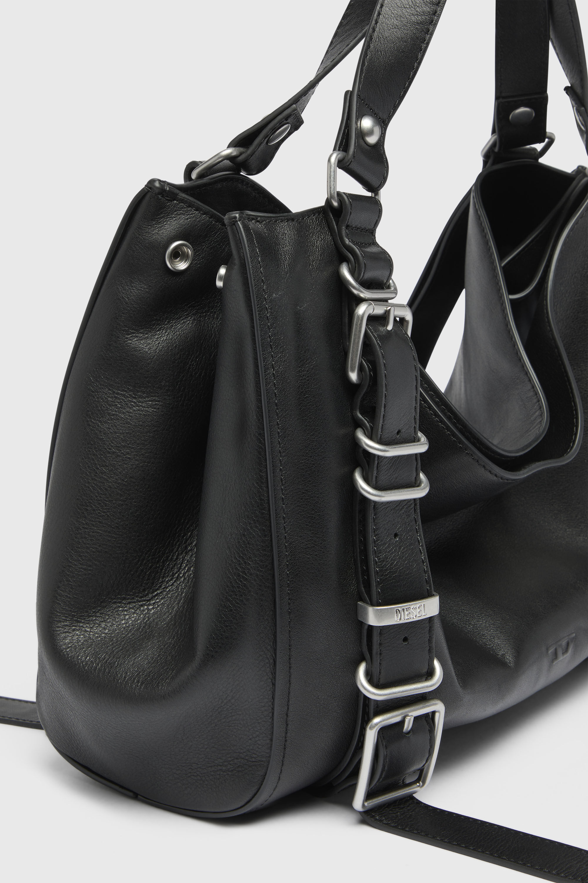 Diesel - D-ONE TOPHANDLE M, Unisex's D-One-Medium top-handle bag in treated leather in ブラック - 6