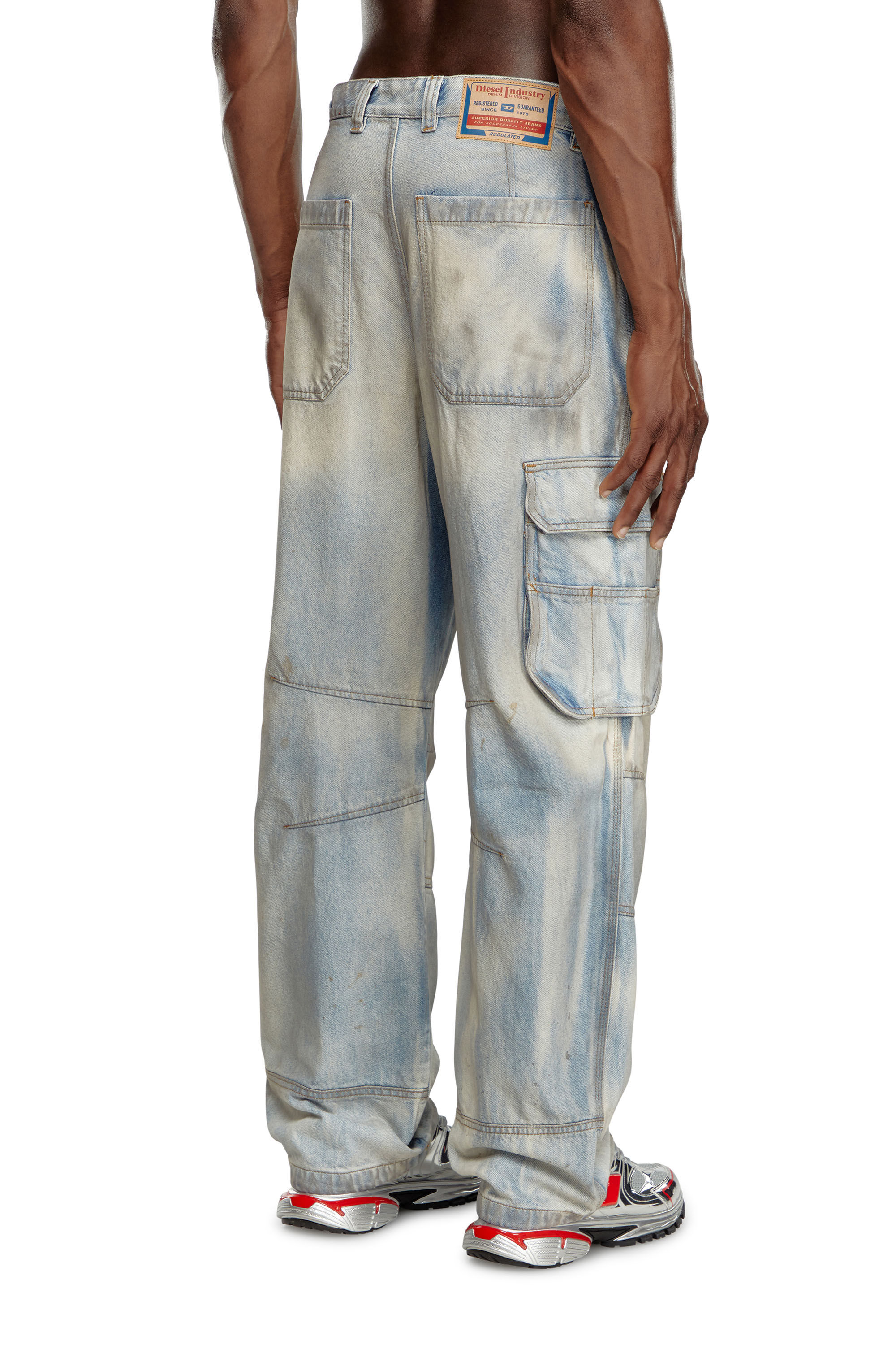 Diesel - Male's Relaxed Jeans D-Fish 0CBDJ, ライトブルー - 4