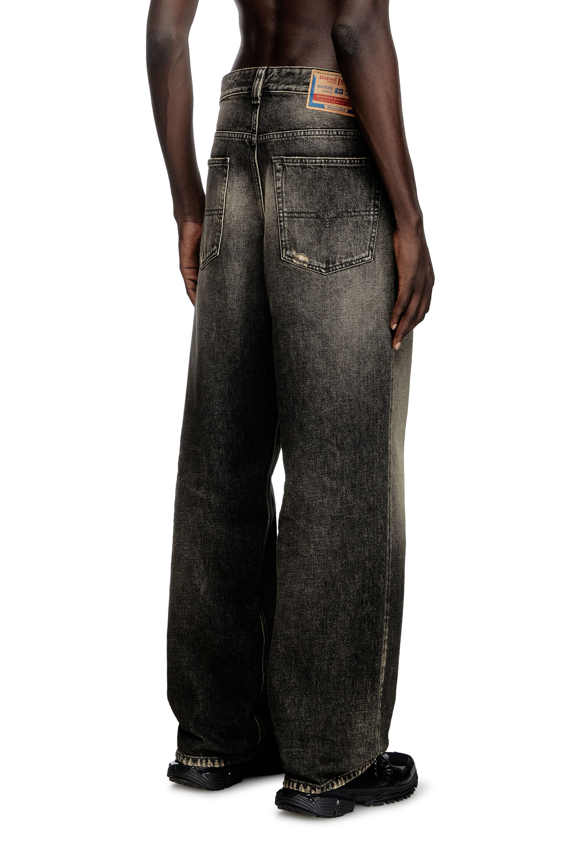 Relaxed Jeans - 2001 D-Macro | ブラック/ ダークグレー | メンズ | DIESEL