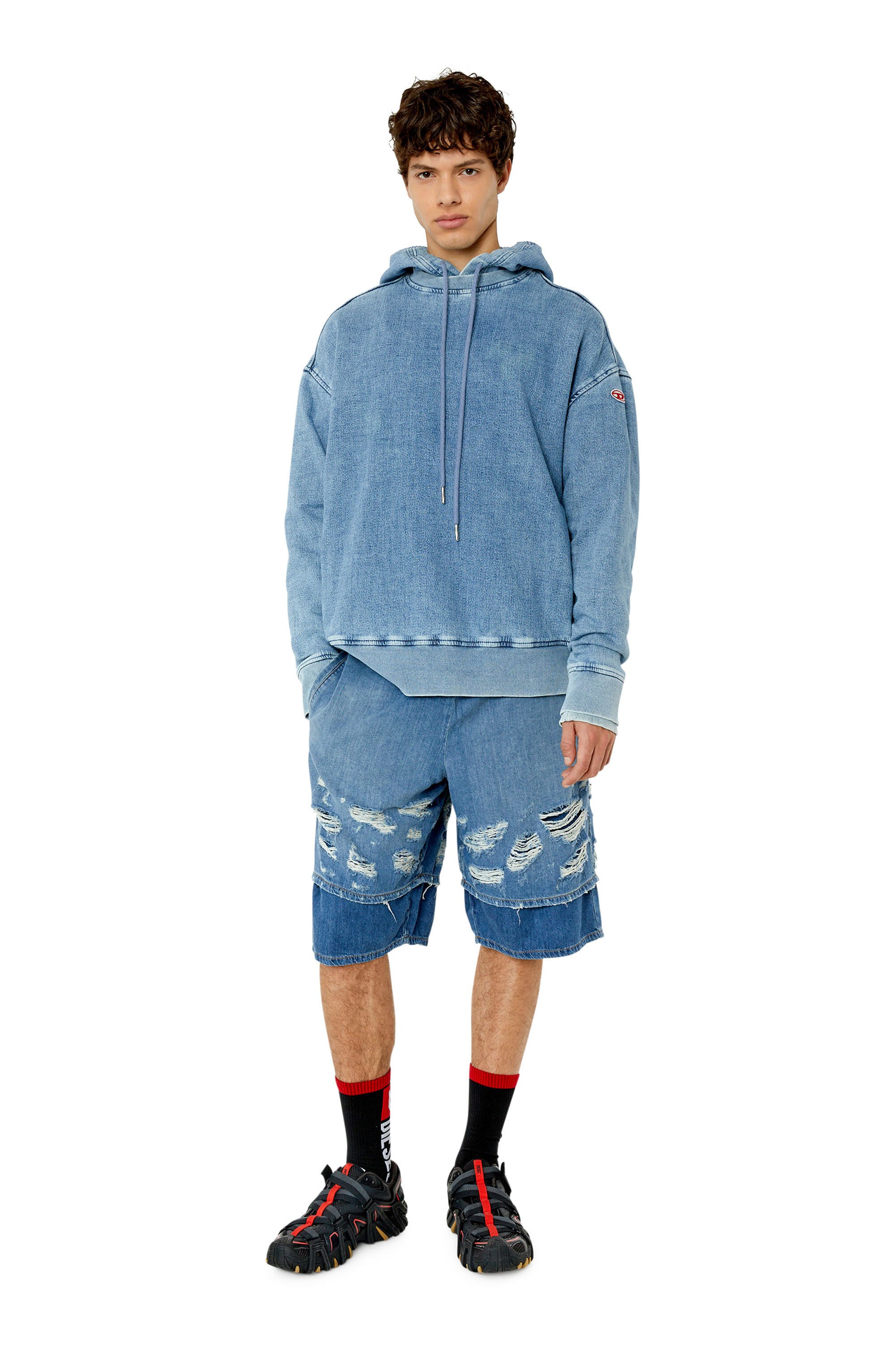 Diesel - D-HORTY, Male's デニム ショートパンツ デストロイ加工 in ミディアムブルー - 1