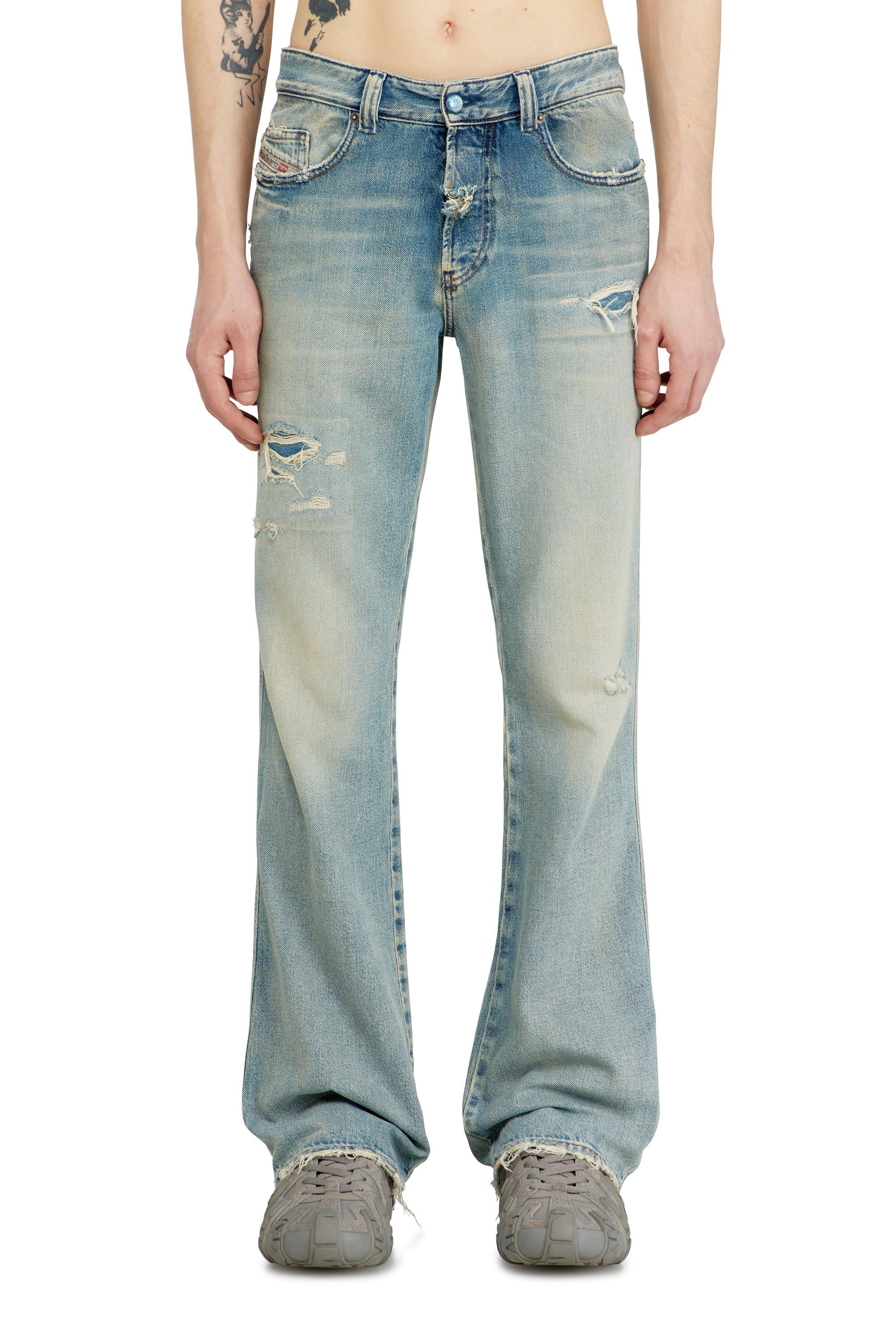 Diesel - Male's Bootcut Jeans 1998 D-Buck 09N23, ライトブルー - 3