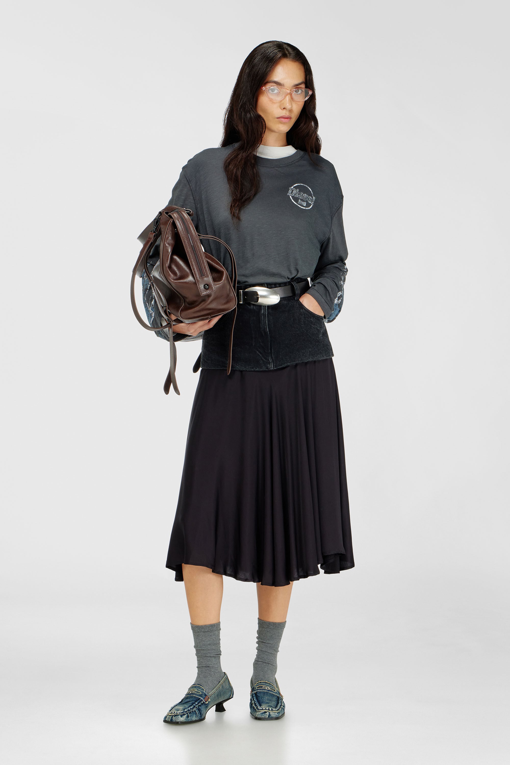 Diesel - T-HILARY-LS-B3, Female's 長袖Tシャツ in ダークグレー - 1