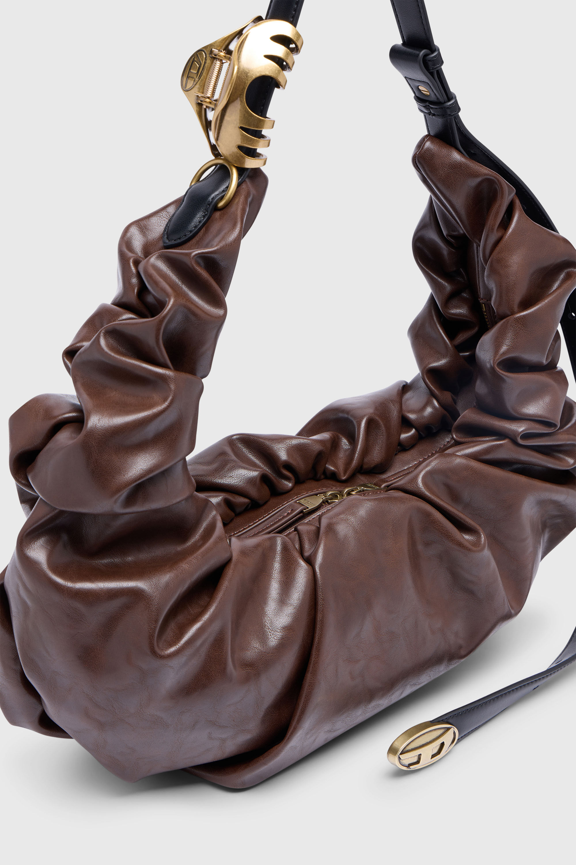 GRAB-D HOBO L ホーボーバッグ L｜ブラウン｜ウィメンズ｜DIESEL