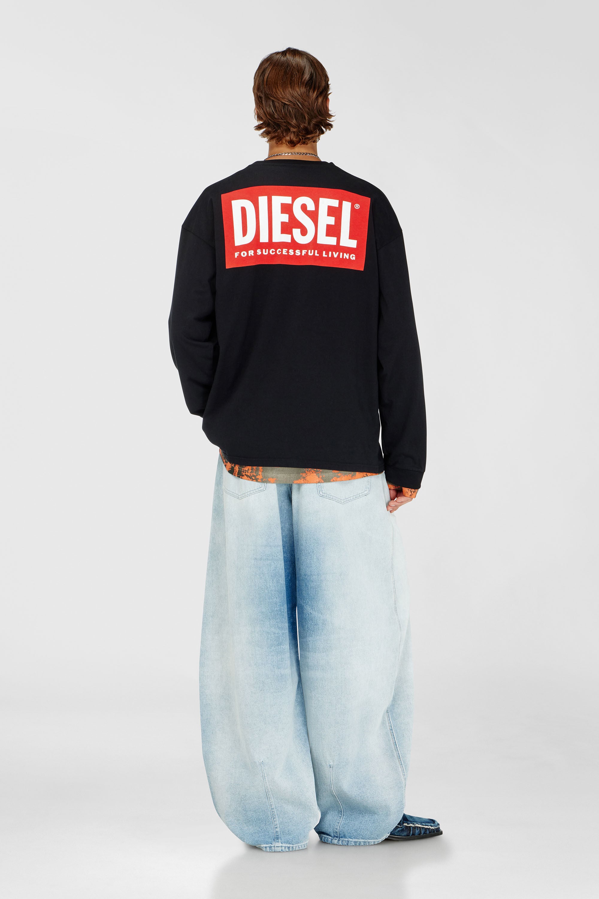 Diesel - T-BOXT-LS-BISK, Male's 長袖Tシャツ in ブラック - 1