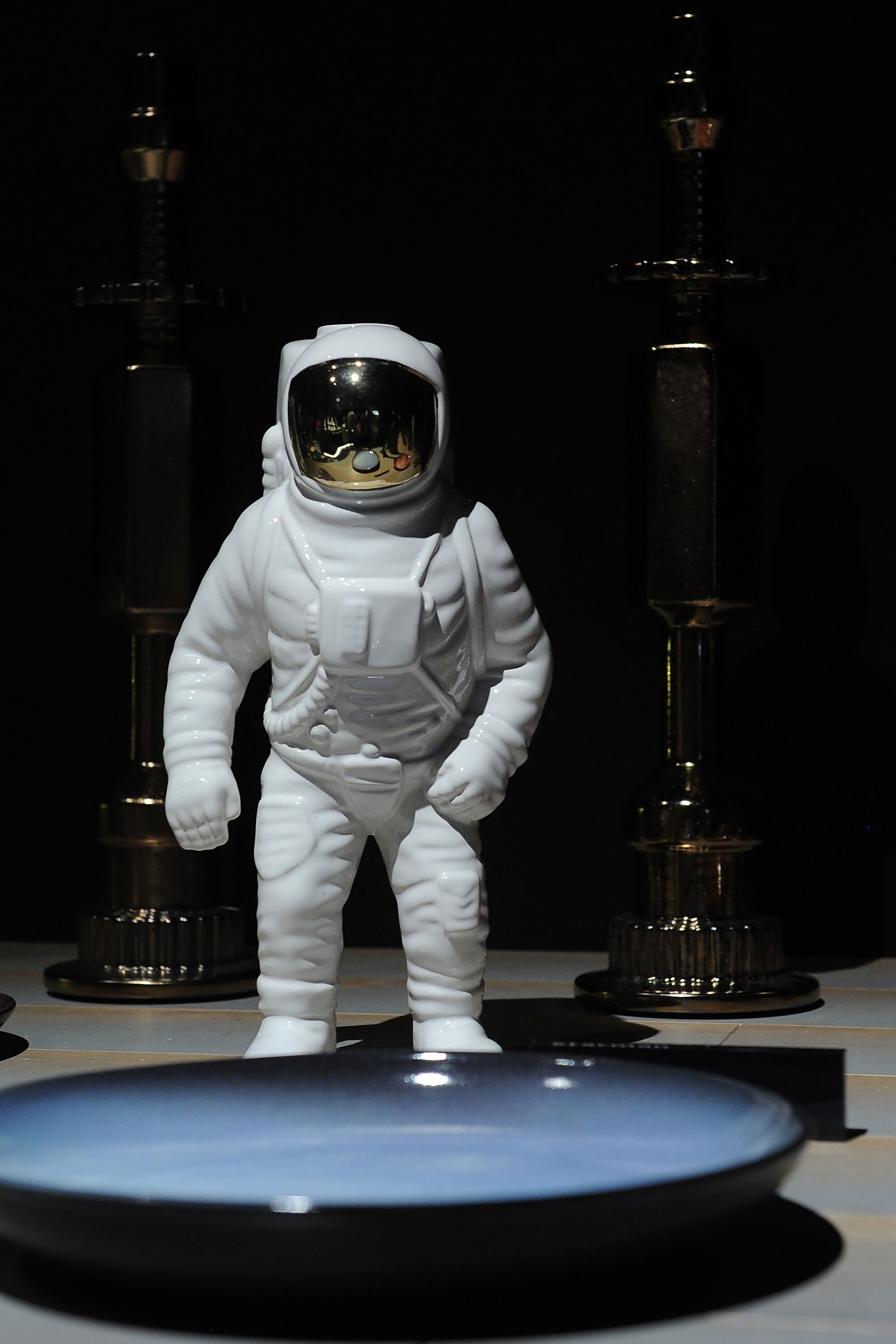 Diesel - 10932 COSMIC DINER, Unisex's Porcelain vase "cosmic diner: starman'' in ホワイト - 2