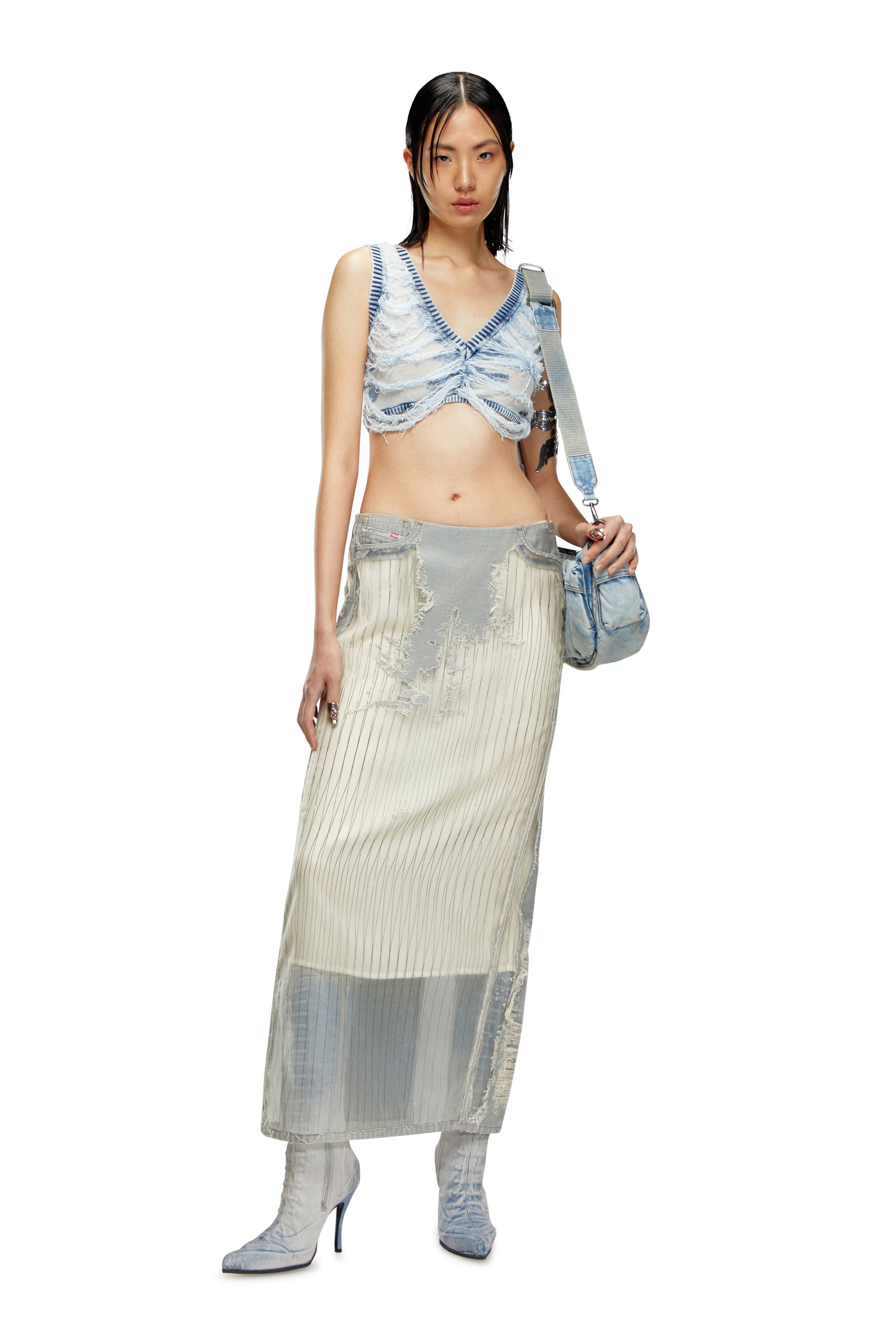 M-BLETILLA Bra top in destroyed indigo knit｜ブルー｜ウィメンズ 
