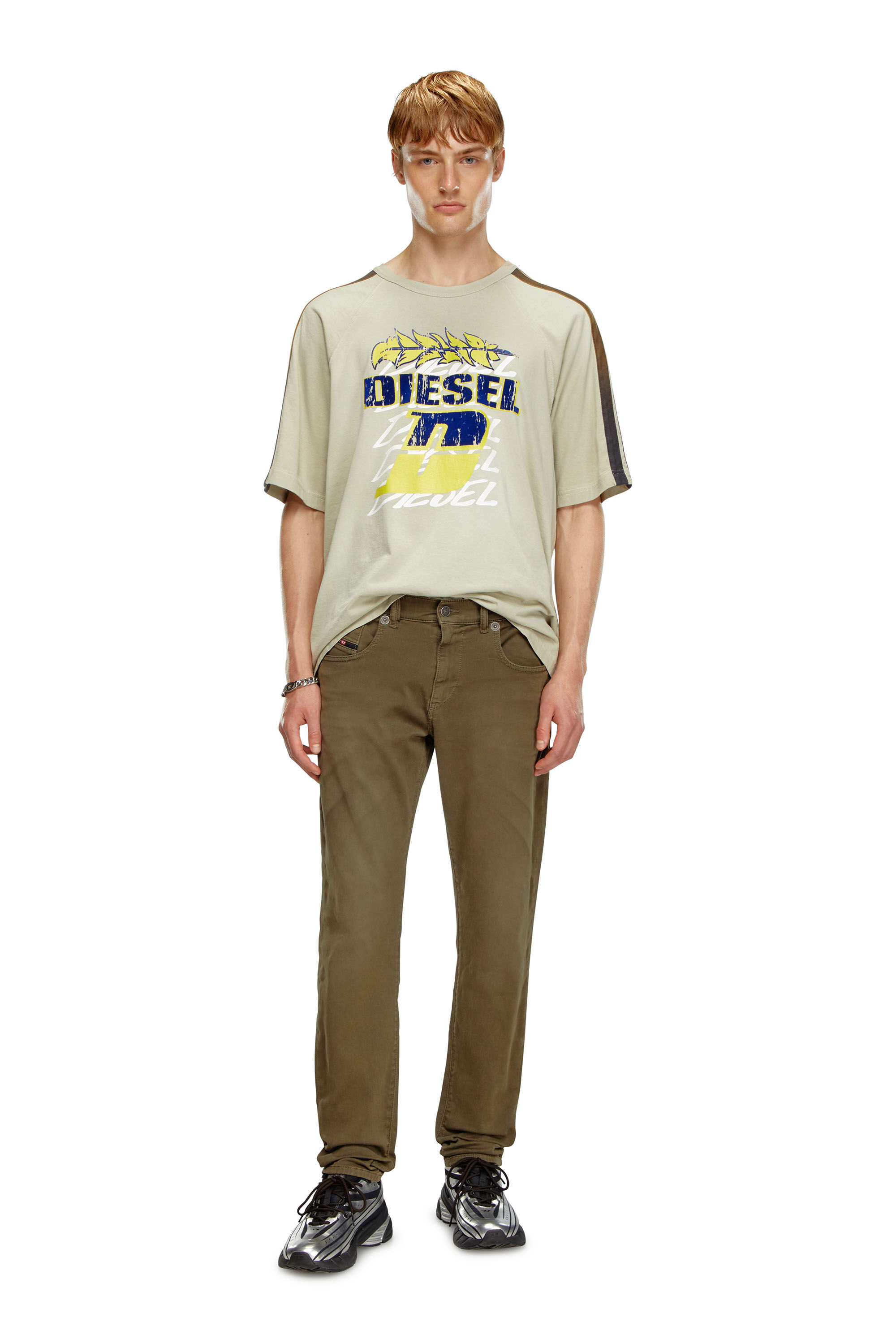 Diesel - Male's Slim 2060 D-Strukt Joggjeans® 0670M, ミリタリーグリーン - 1