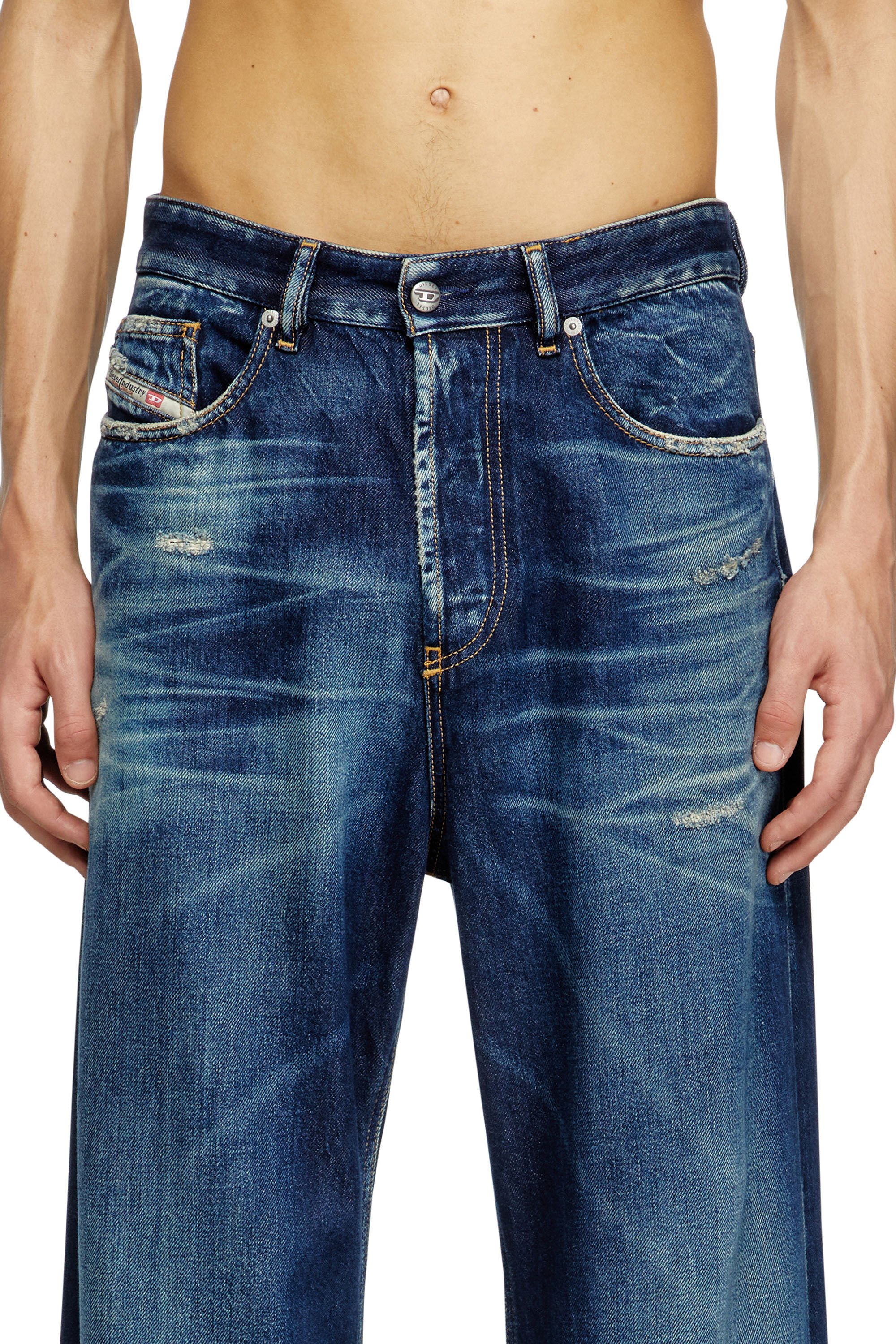Diesel - Male's Relaxed Jeans D-Rise 09M06, ダークブルー - 5